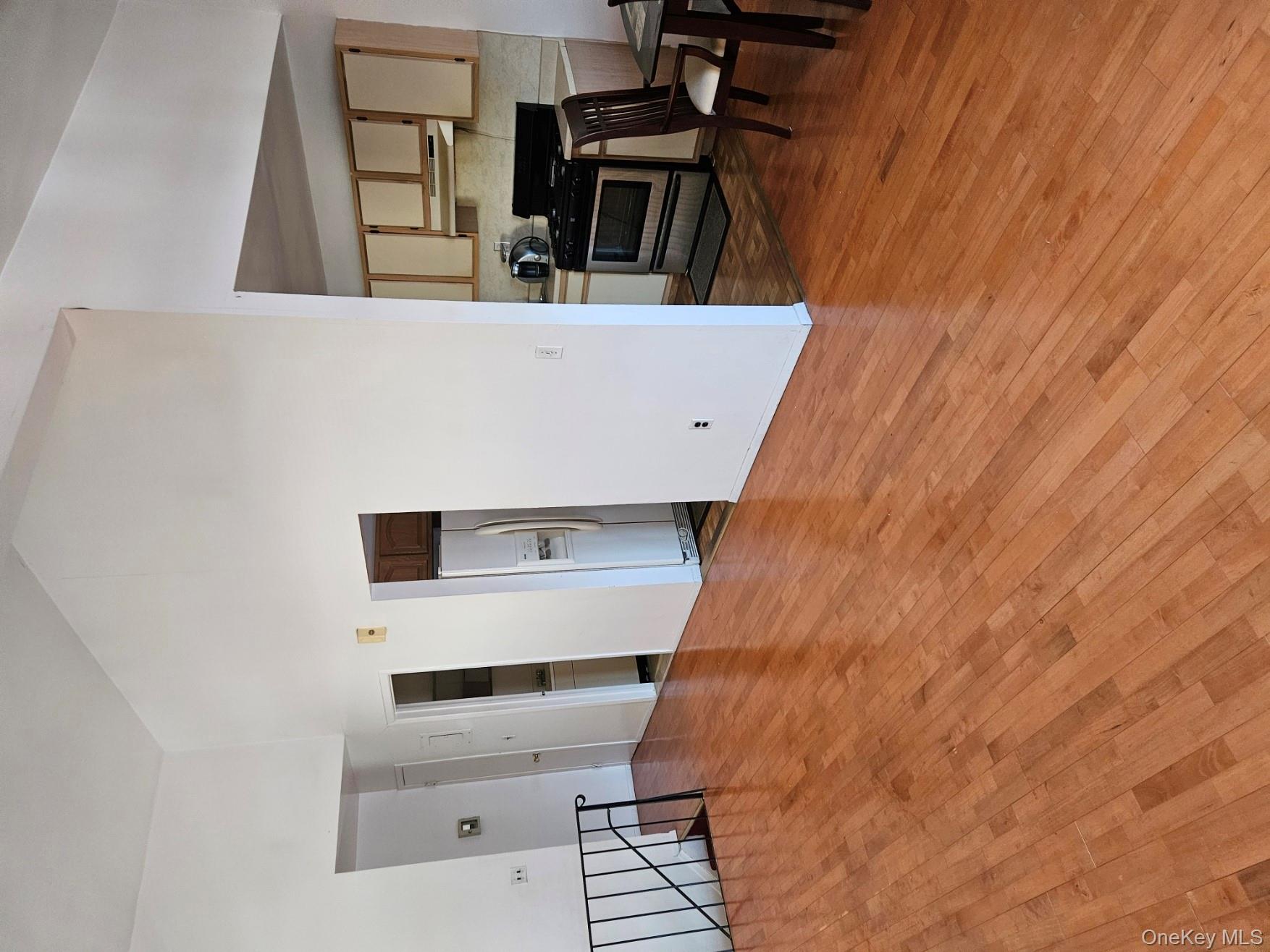 #8 photo, 119-31 Guy R Brewer Boulevard, קווינס Jamaica , NY 11434