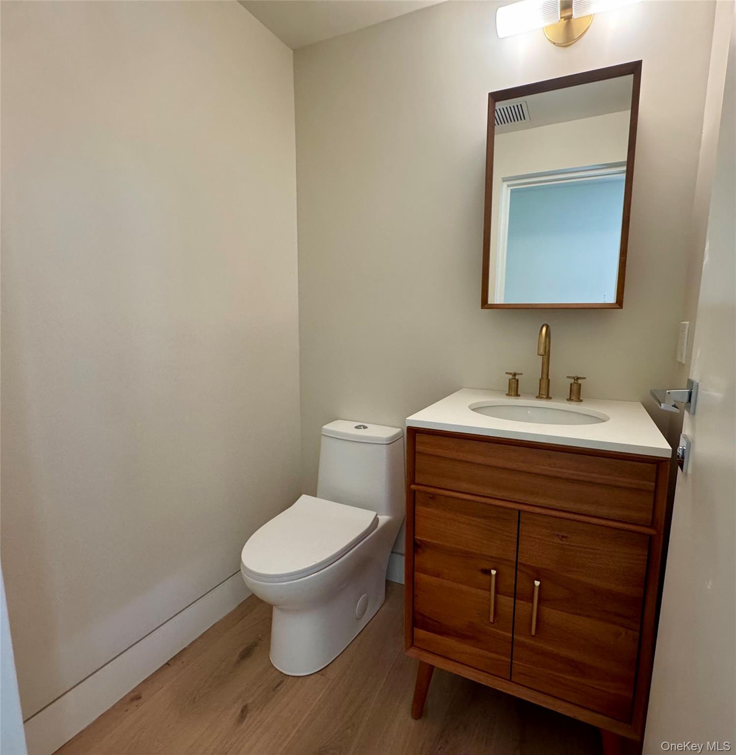 #12 photo, 17 Heather Drive, सफ़ोक काउंटी Remsenburg , NY 11960