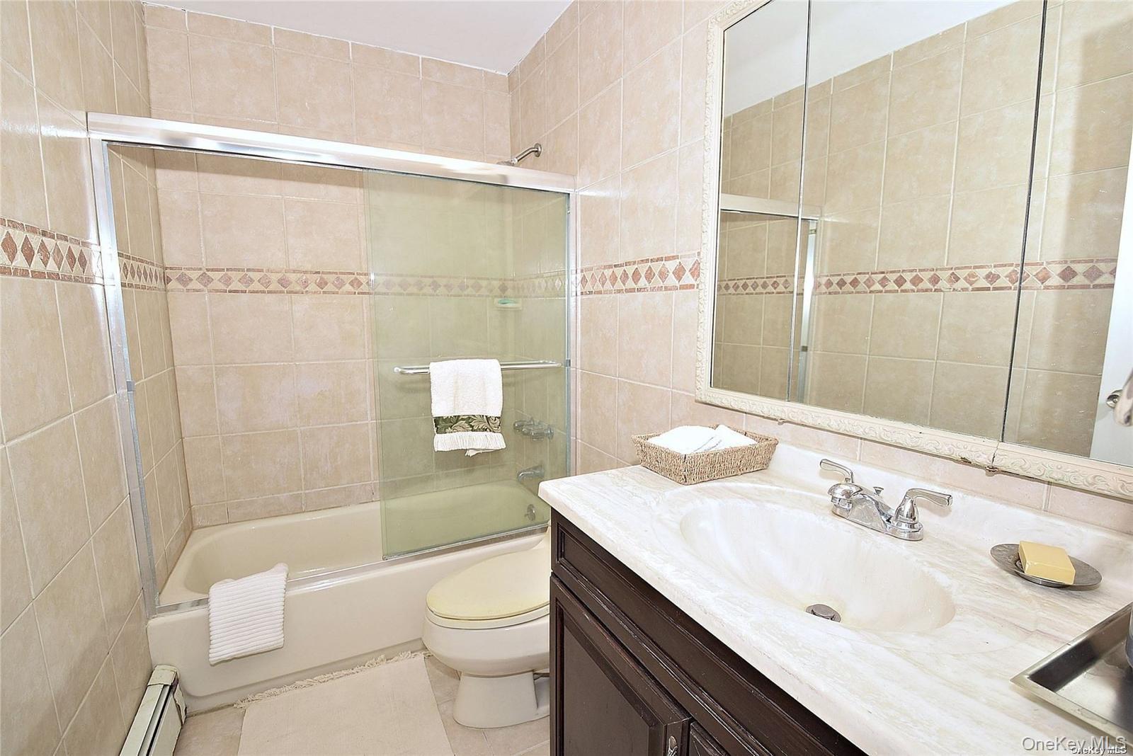 #11 photo, 3434 Colony Drive, Baldwin , NY 11510