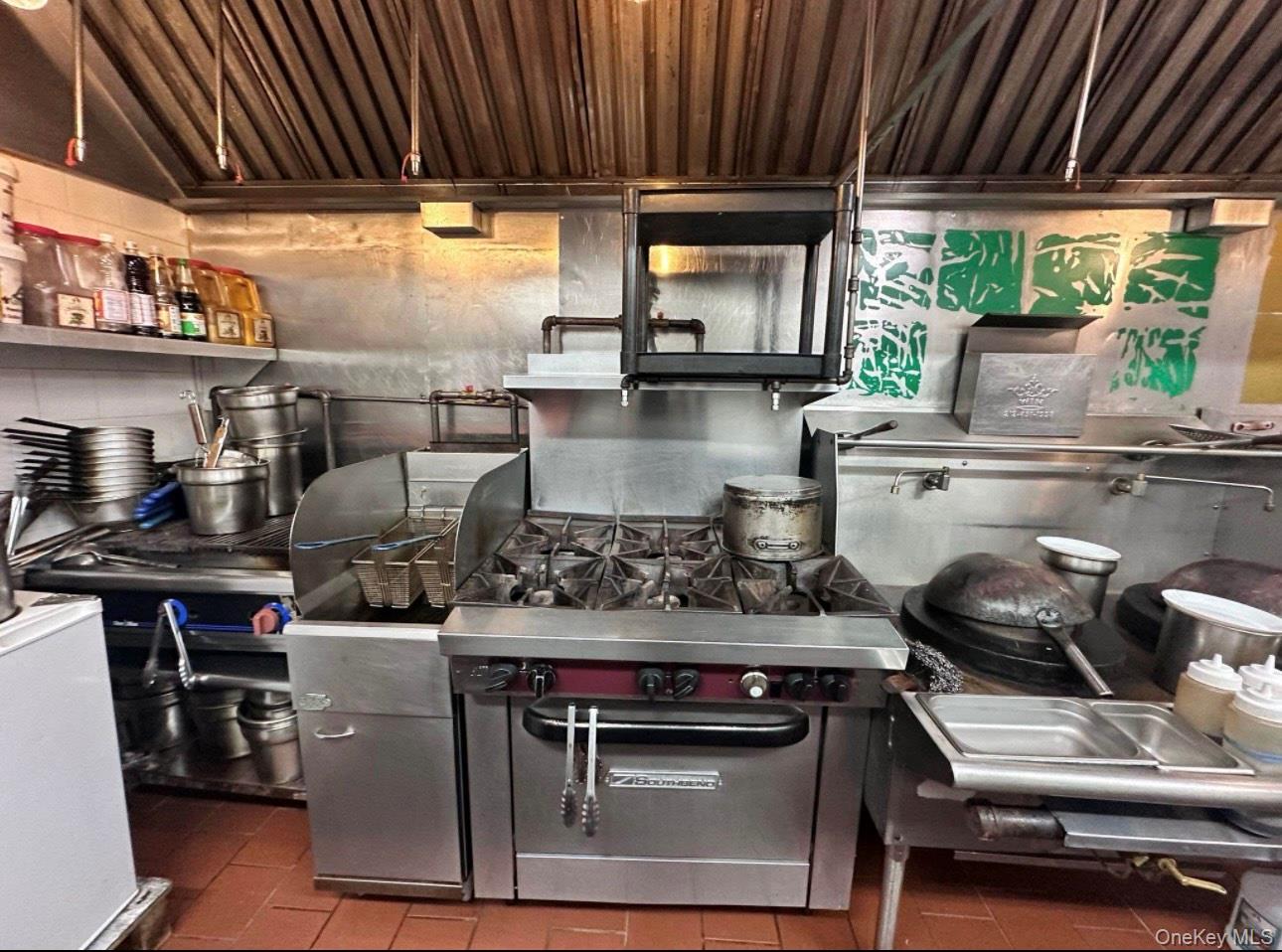 #6 photo, 173 E 99th. Street E 99th Street, Манхэттен ‖ New York (Manhattan) , NY 10029