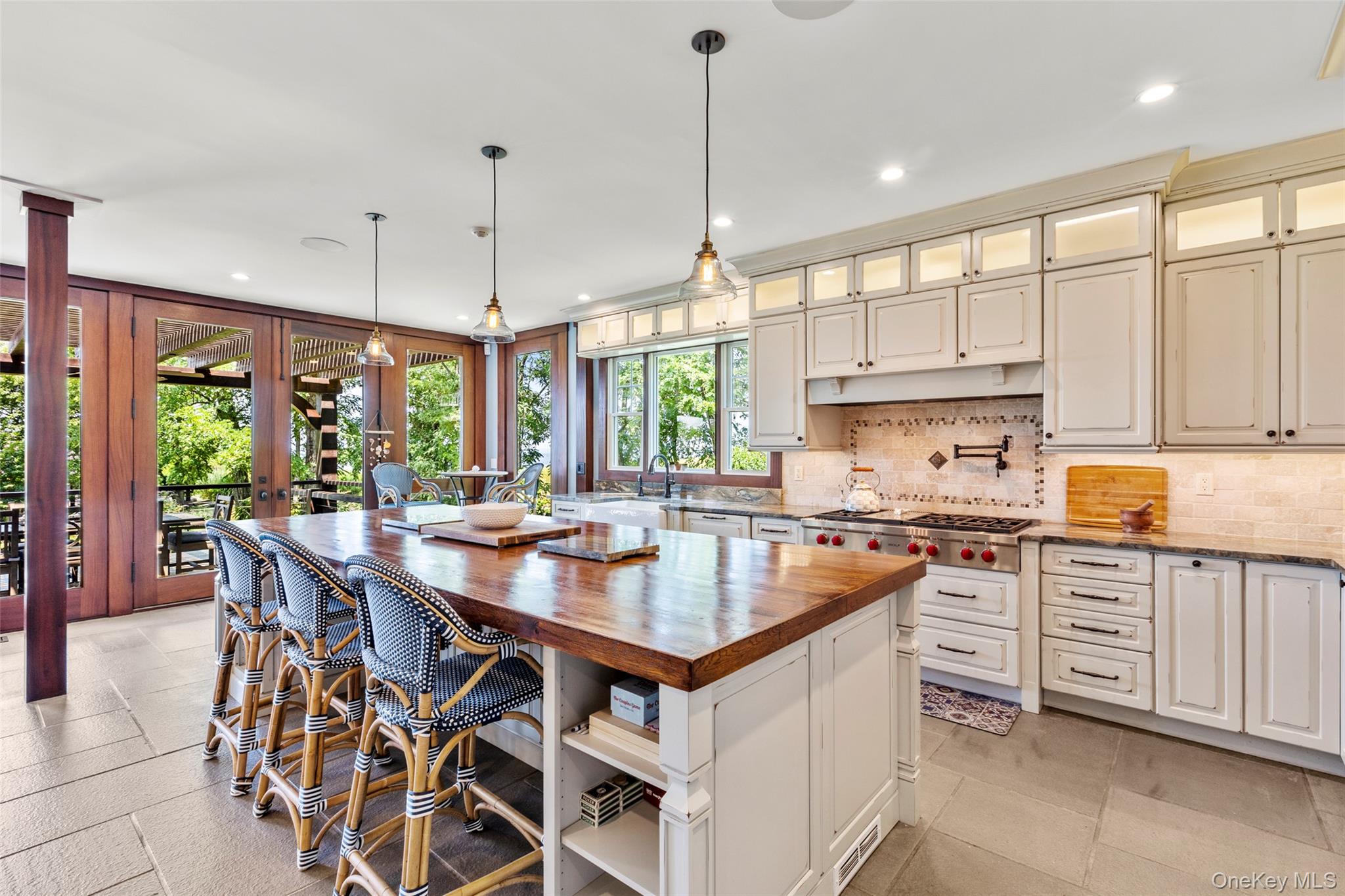 #12 photo, 16 Old Field Woods Road, Setauket , NY 11733