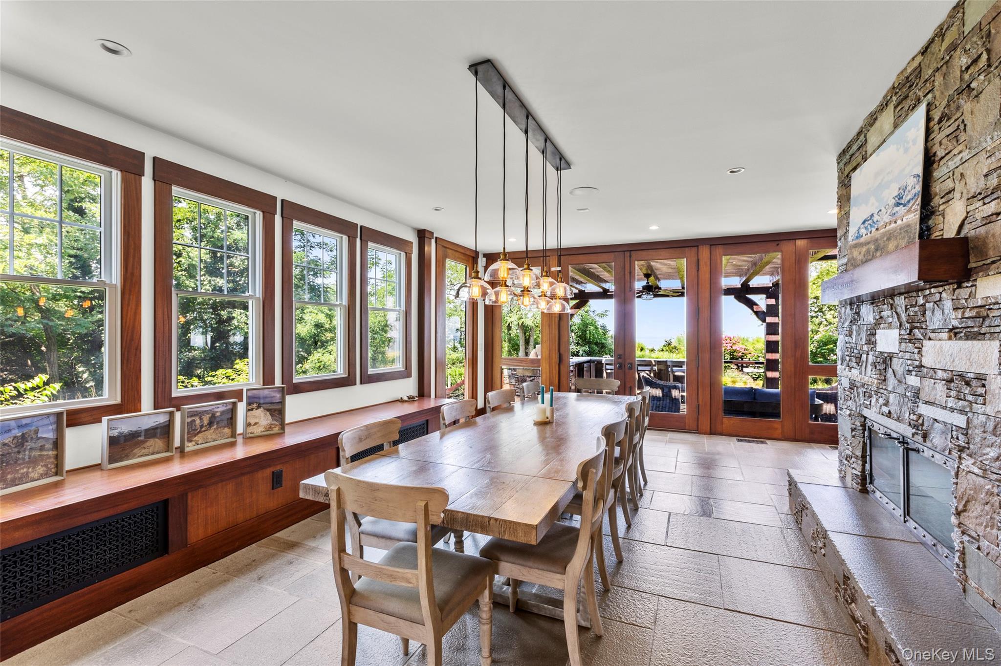 #7 photo, 16 Old Field Woods Road, Setauket , NY 11733