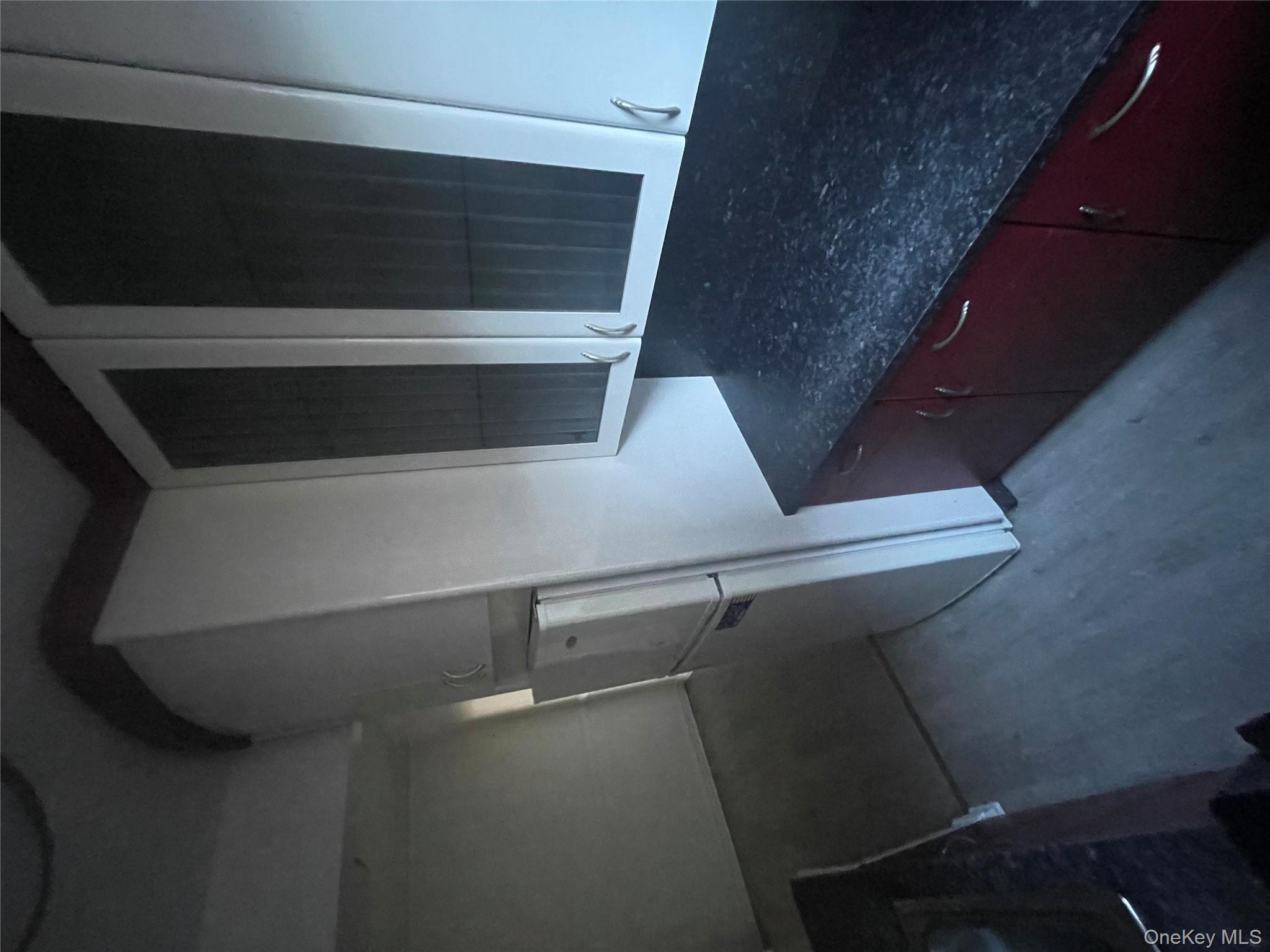 #13 photo, 118-14 83rd Avenue, 뉴욕퀸즈 Kew Gardens , NY 11415