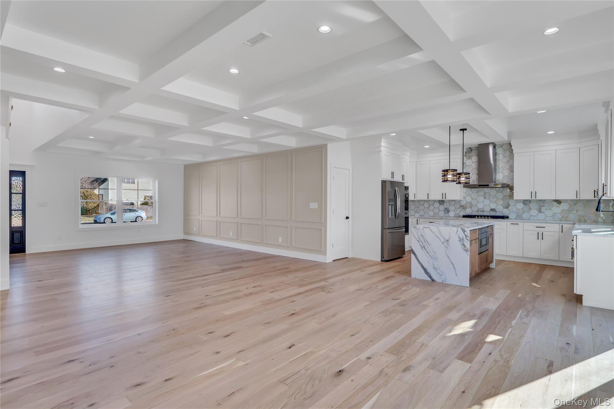 #10 photo, 12 Dahlia Lane, Wantagh , NY 11793