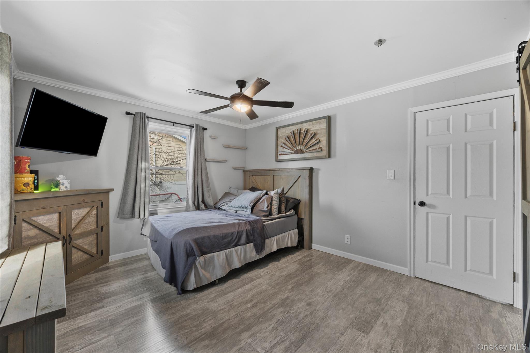 #10 photo, 7 East Court, Bethpage , NY 11714