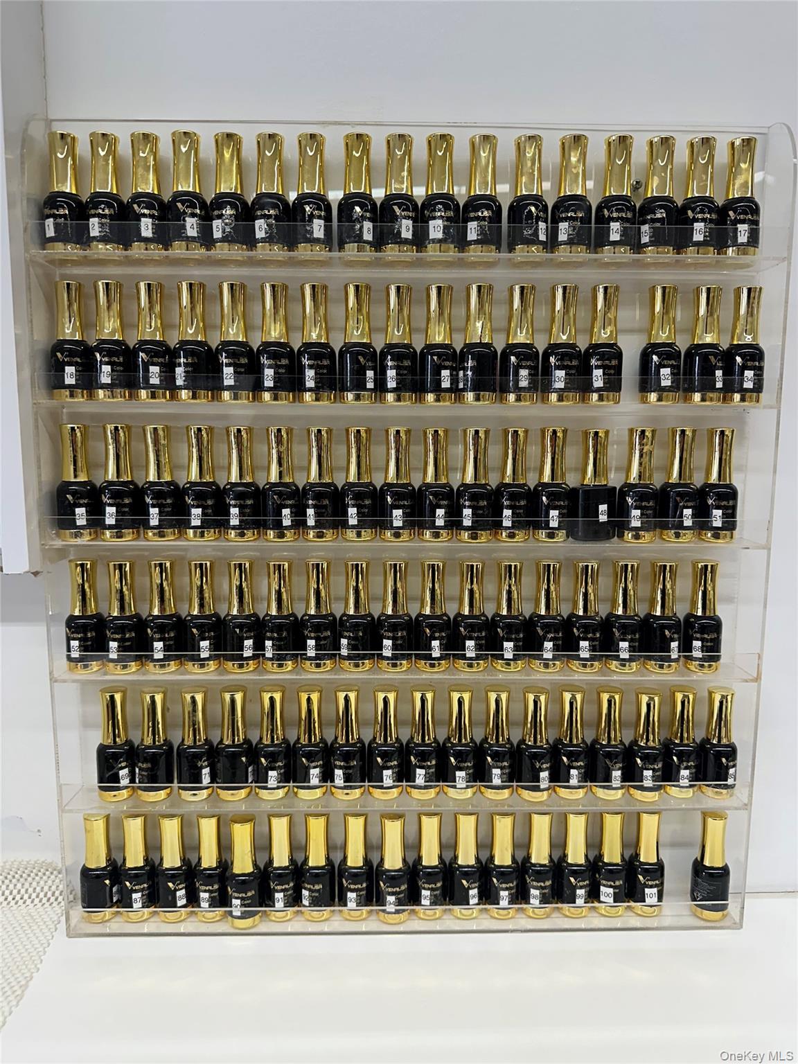 #9 photo, 120 Jackson Avenue, Syosset , NY 11791