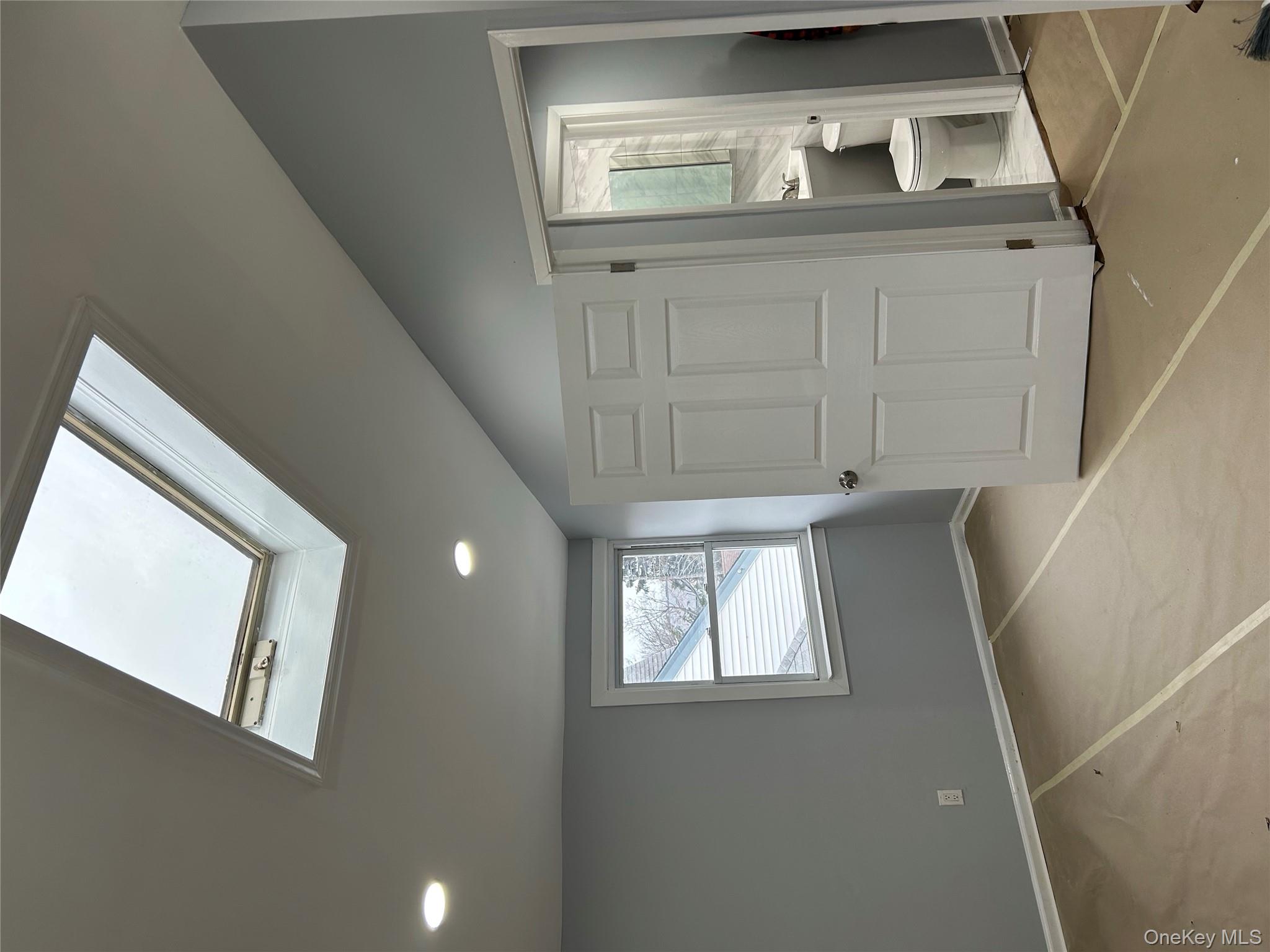 #6 photo, 42 Princeton Street, नासाउ काउंटी Valley Stream , NY 11580