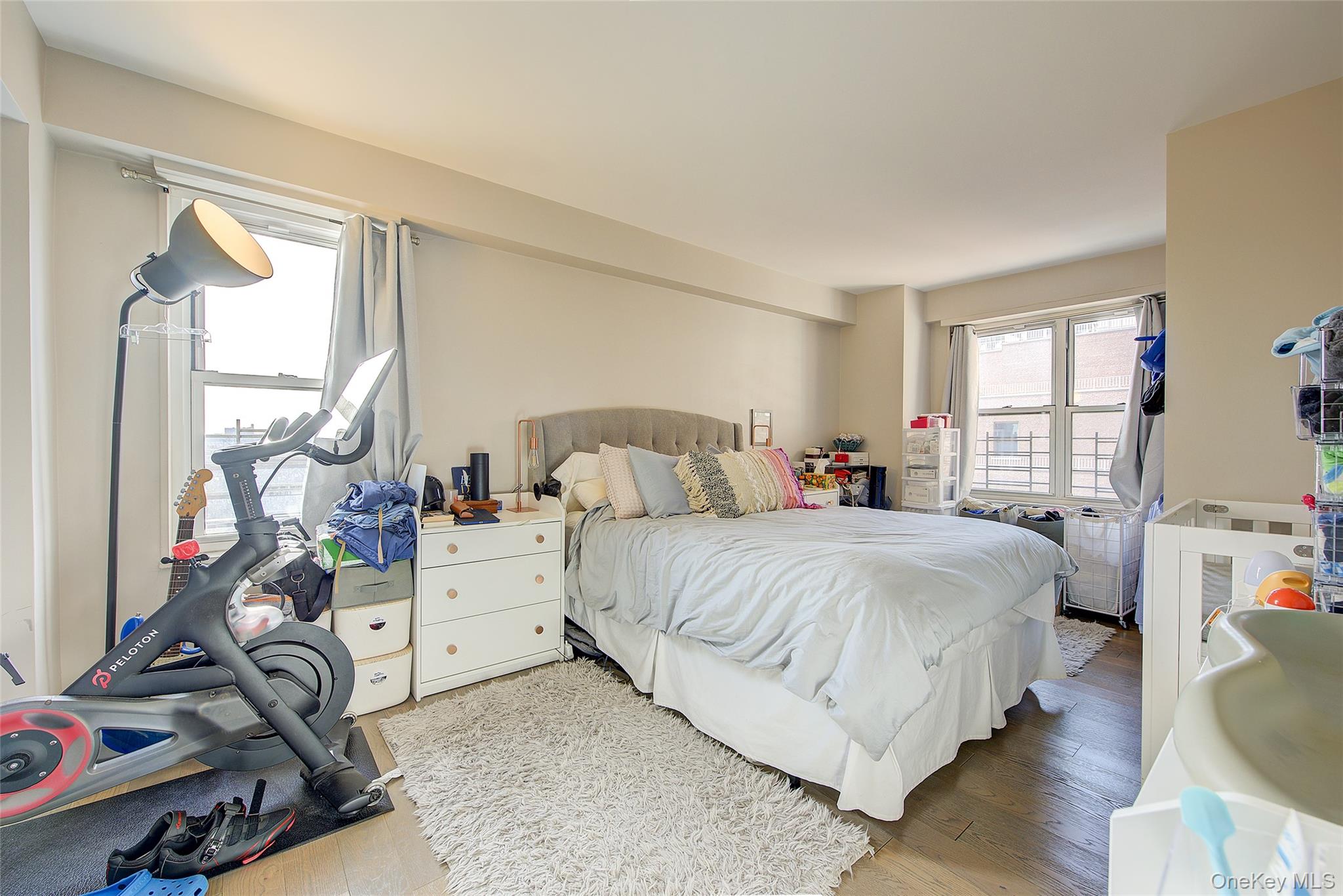 #14 photo, 107-40 Queens Boulevard, Forest Hills , NY 11375