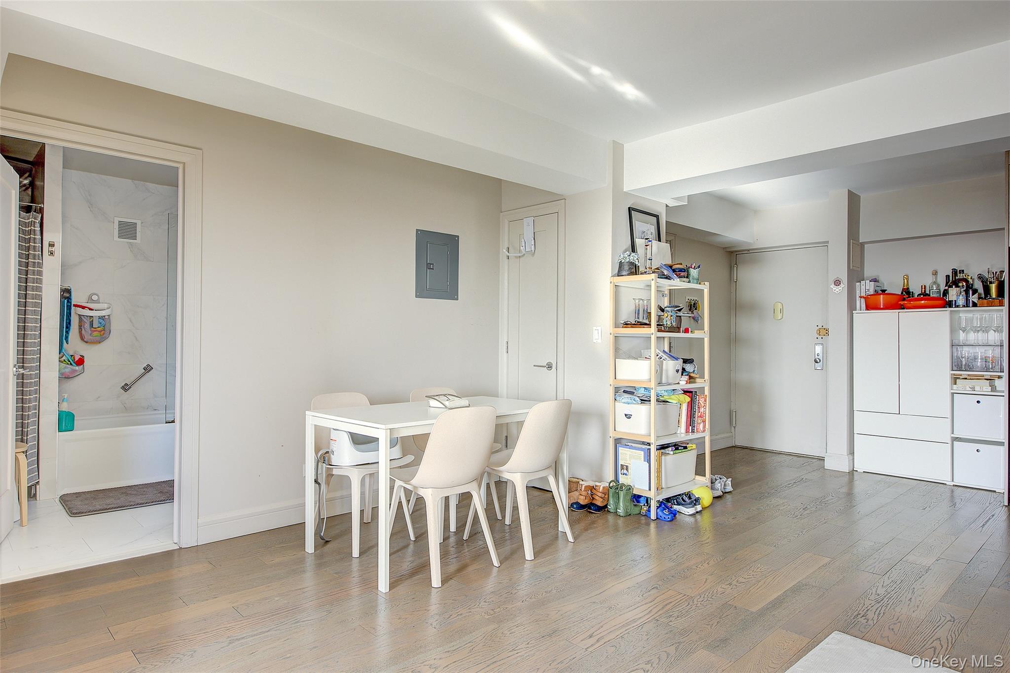 #6 photo, 107-40 Queens Boulevard, Forest Hills , NY 11375