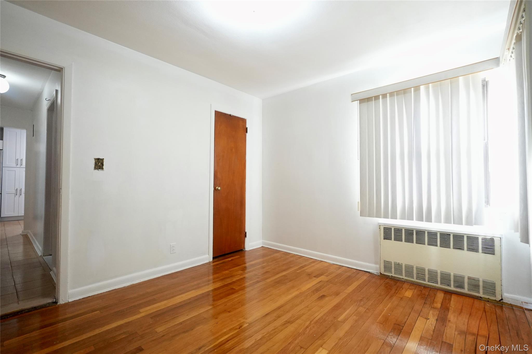 #6 photo, 130-04 130th Street, קווינס South Ozone Park , NY 11420