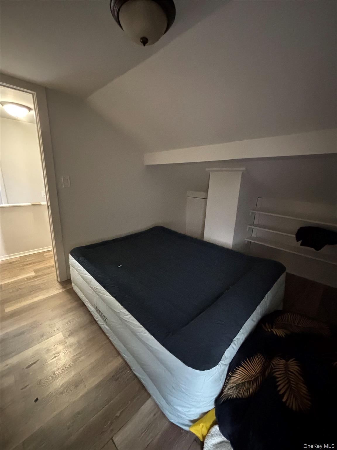 #8 photo, 10227 129th St, Richmond Hill S. , NY 11419