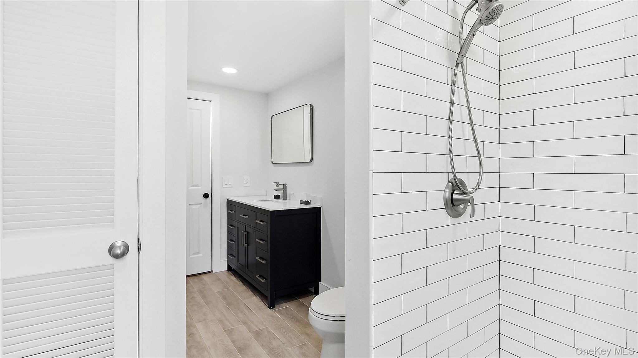 #10 photo, 159 Woodbine Drive, سوفولك East Hampton , NY 11937