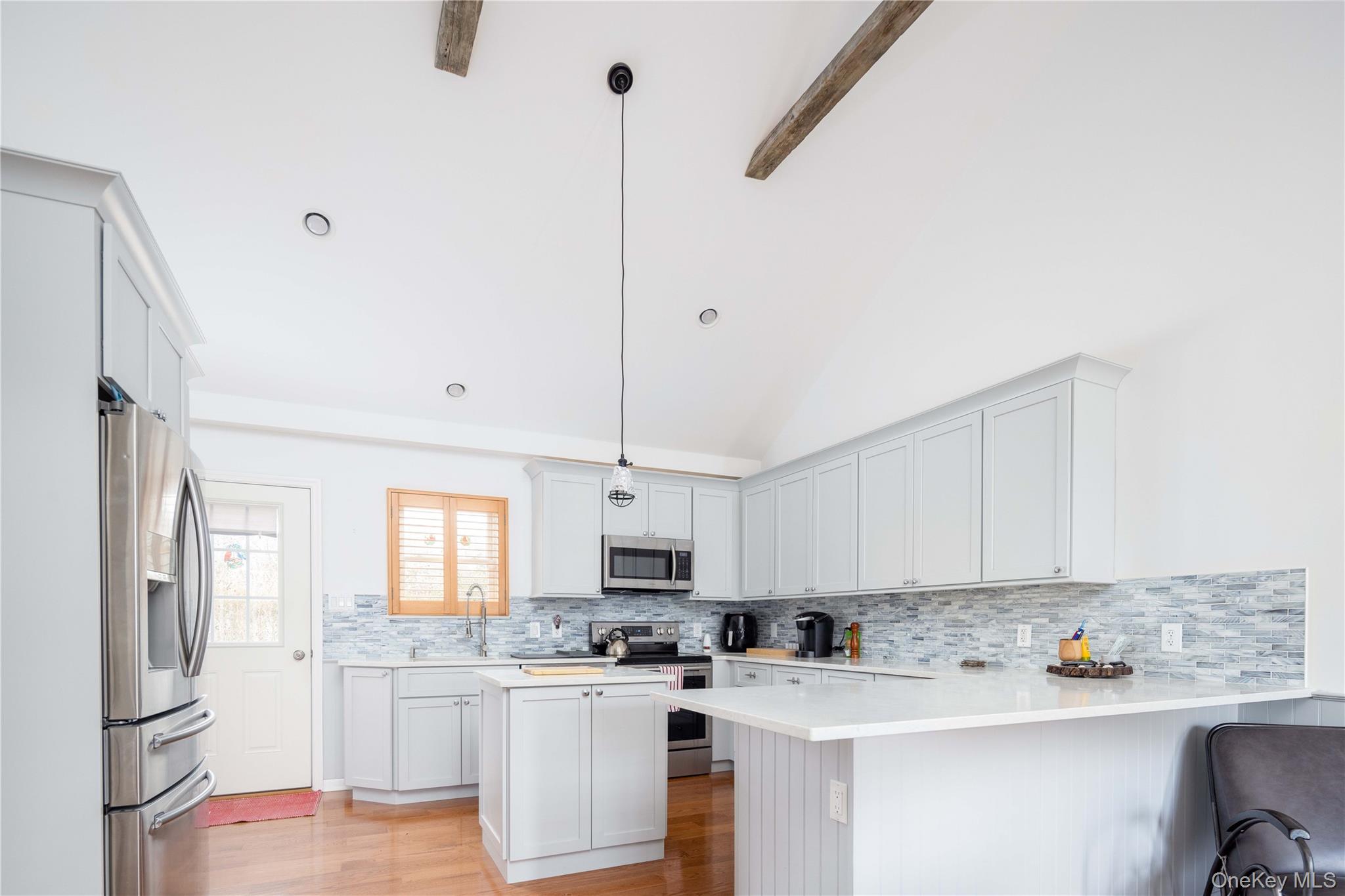 #10 photo, 7 Washington Avenue, Montauk , NY 11954