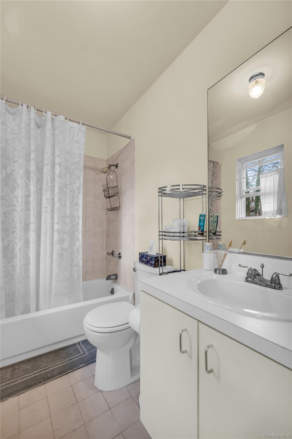 #11 photo, 46 Craven Street, Huntington Station , NY 11746