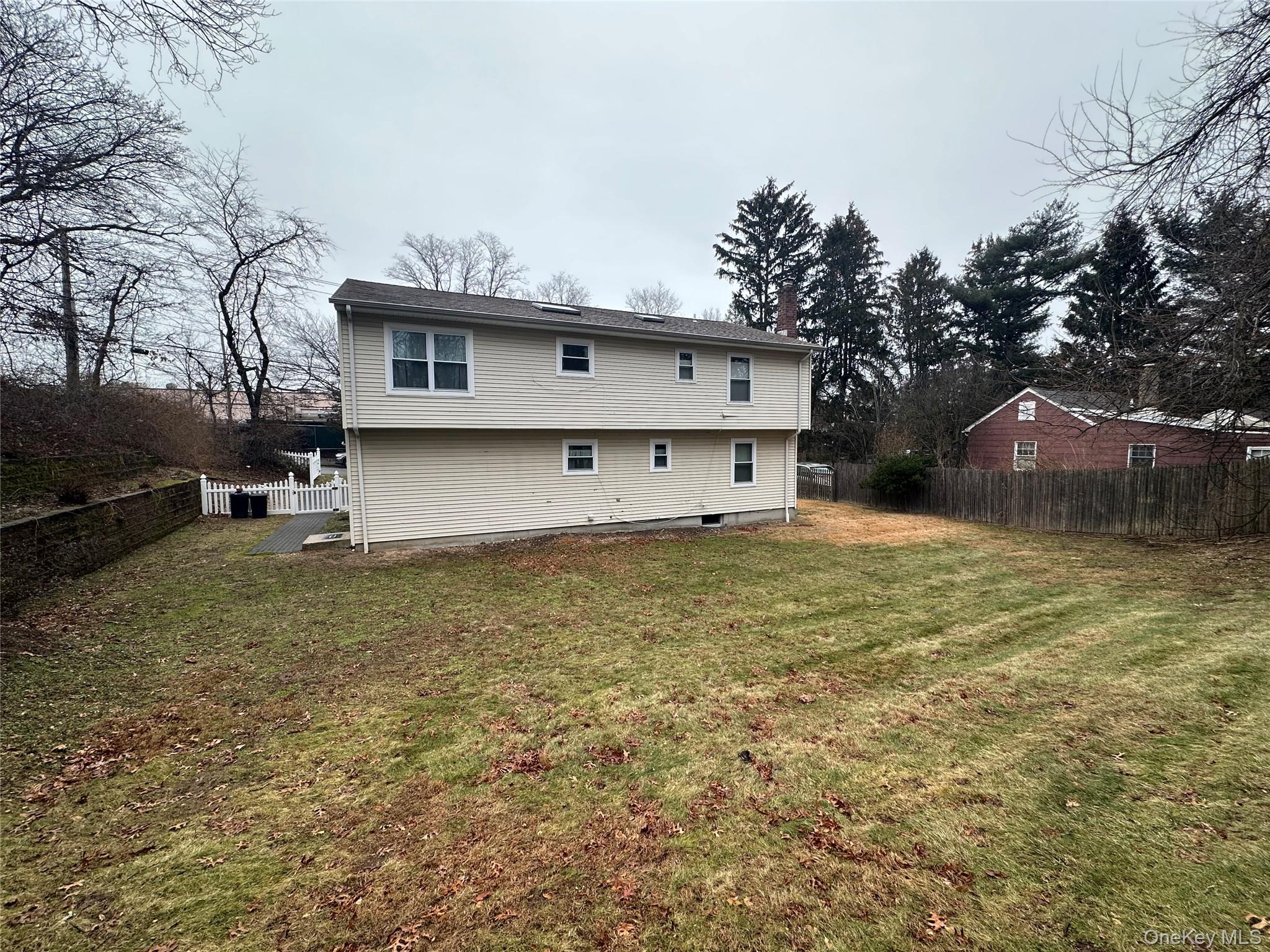 #2 photo, 46 Craven Street, Huntington Station , NY 11746