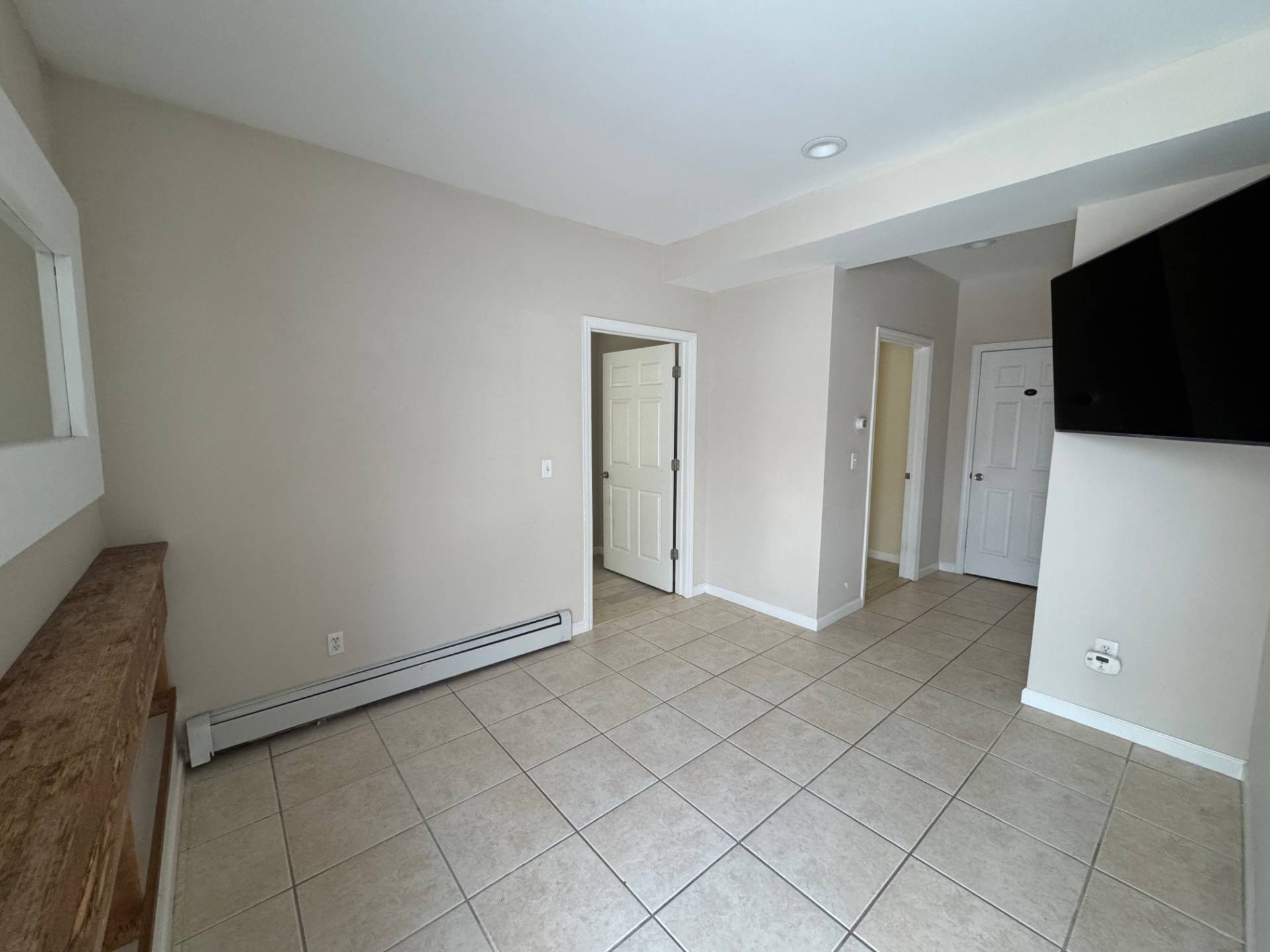 #5 photo, 25A GARDNERS LN, Hampton Bays , NY 11946