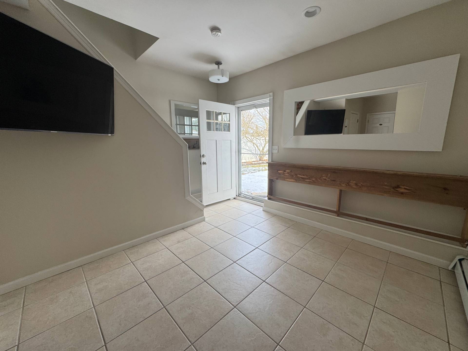 #6 photo, 25A GARDNERS LN, Hampton Bays , NY 11946