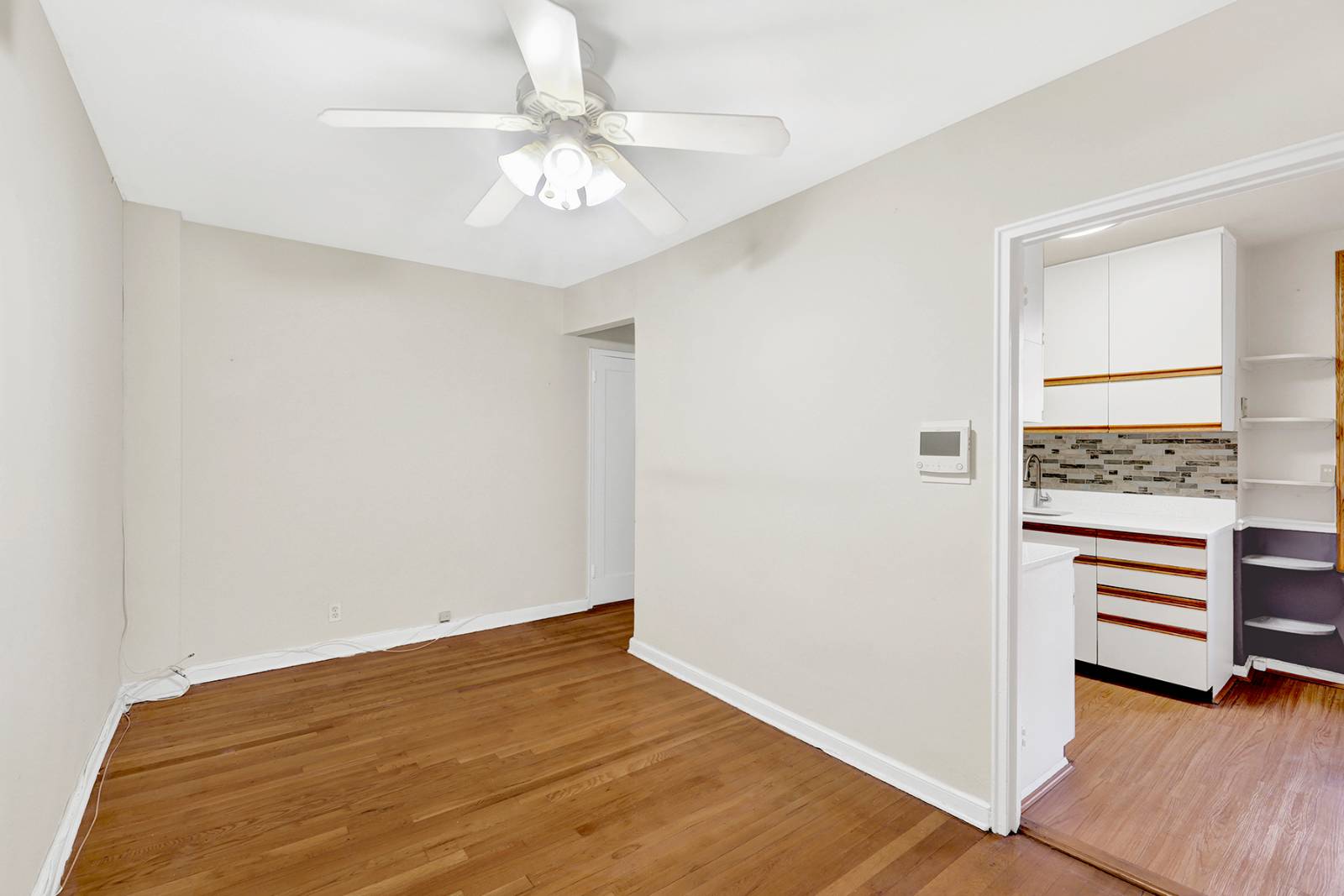 #12 photo, 2260 Burnett St, #3E, Marine Park , NY 11229