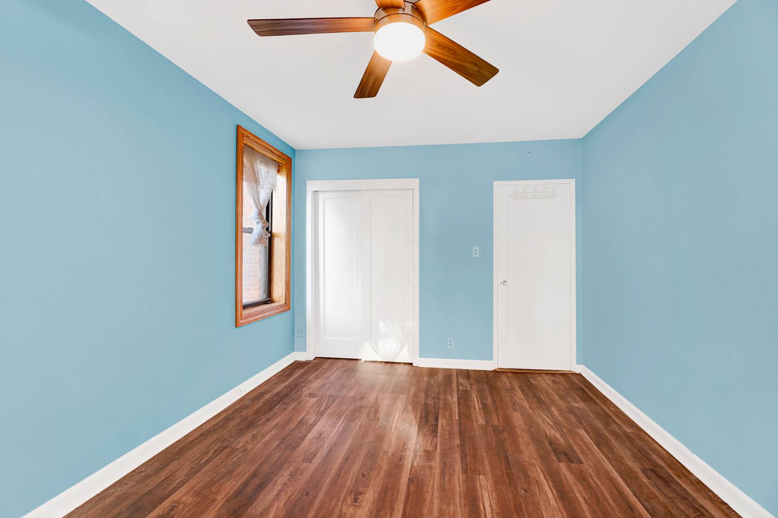 #18 photo, 2260 Burnett St, #3E, Marine Park , NY 11229