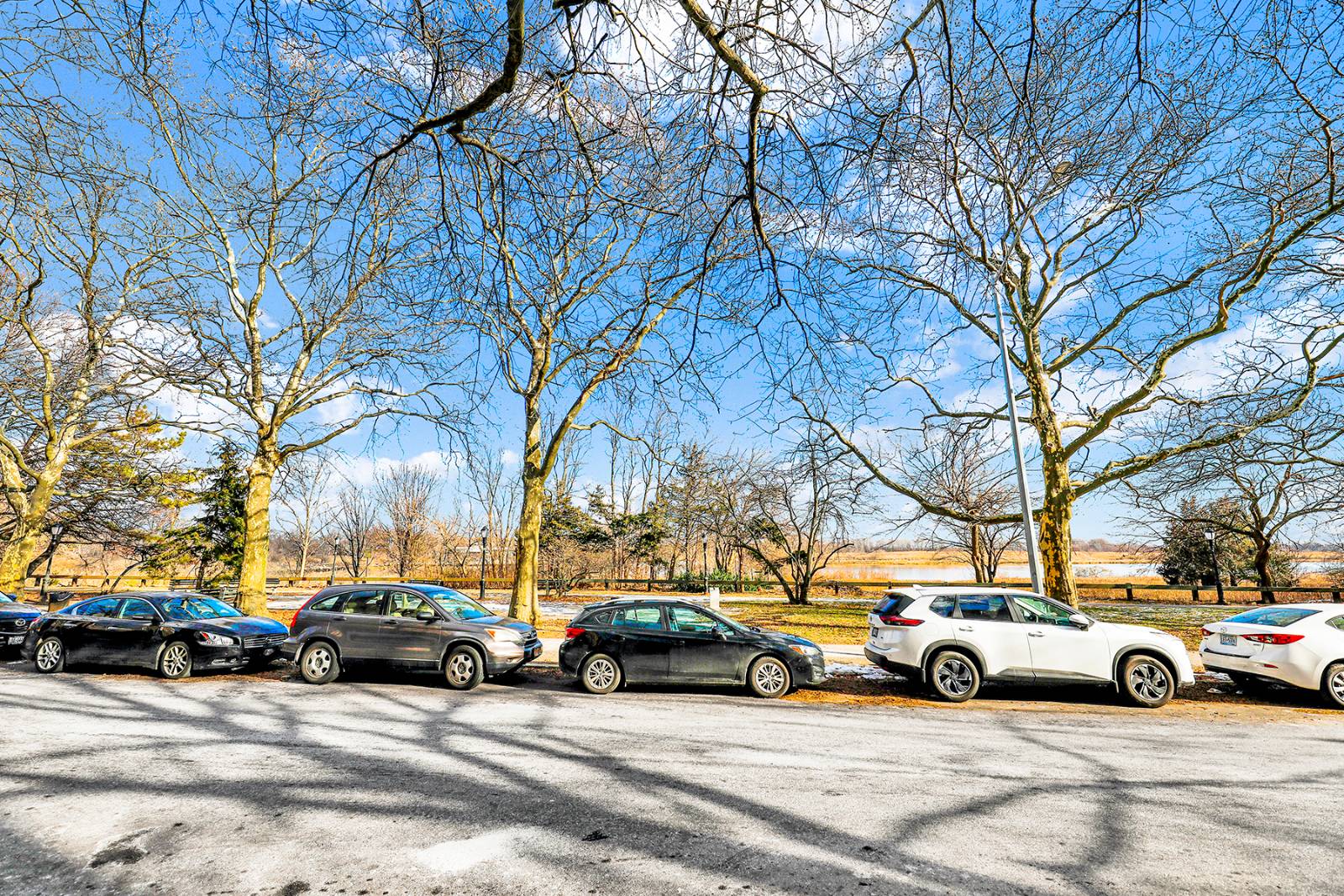 #21 photo, 2260 Burnett St, #3E, Marine Park , NY 11229