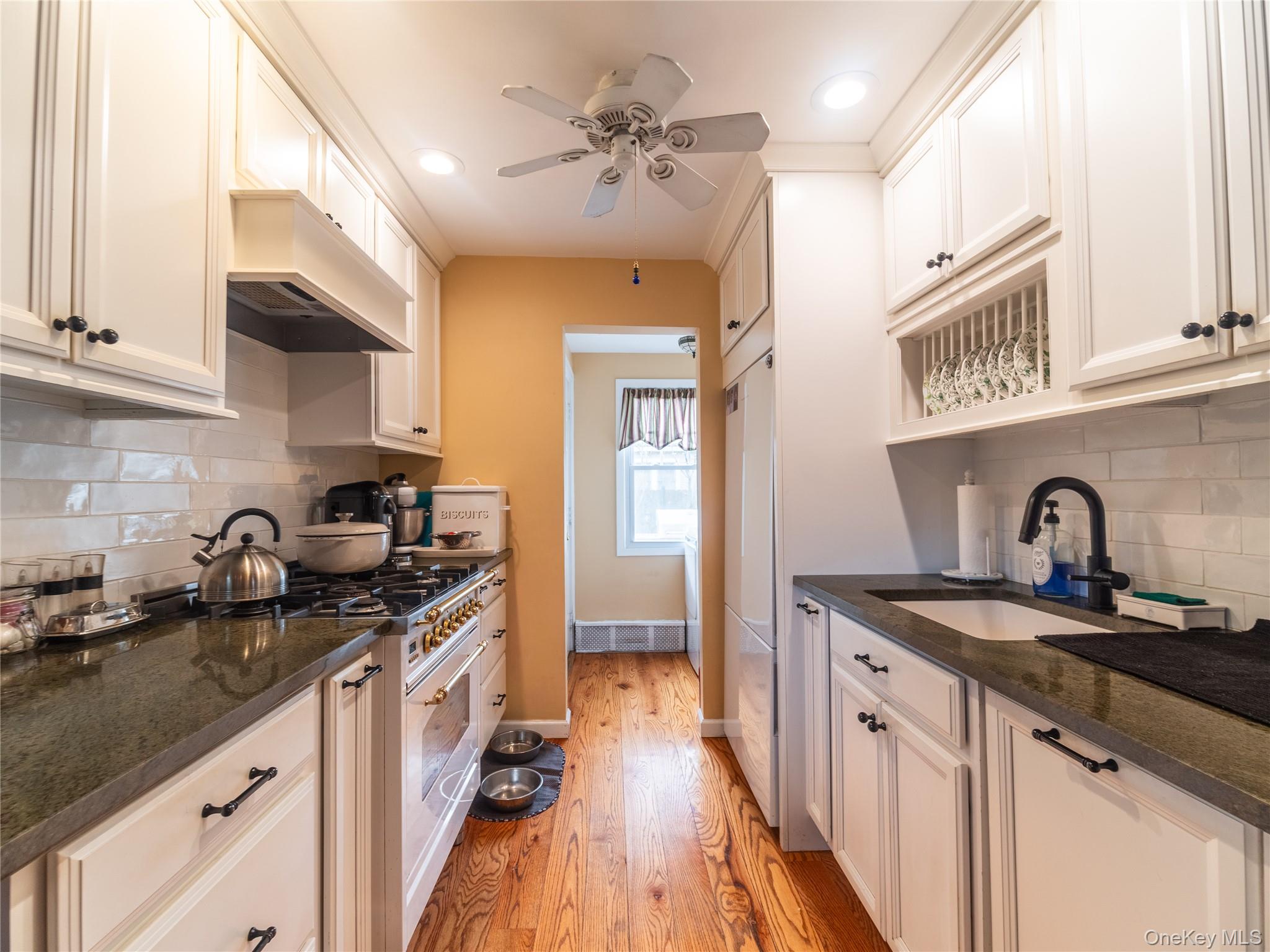 #10 photo, 8 Ridgeland Terrace, Rye , NY 10580