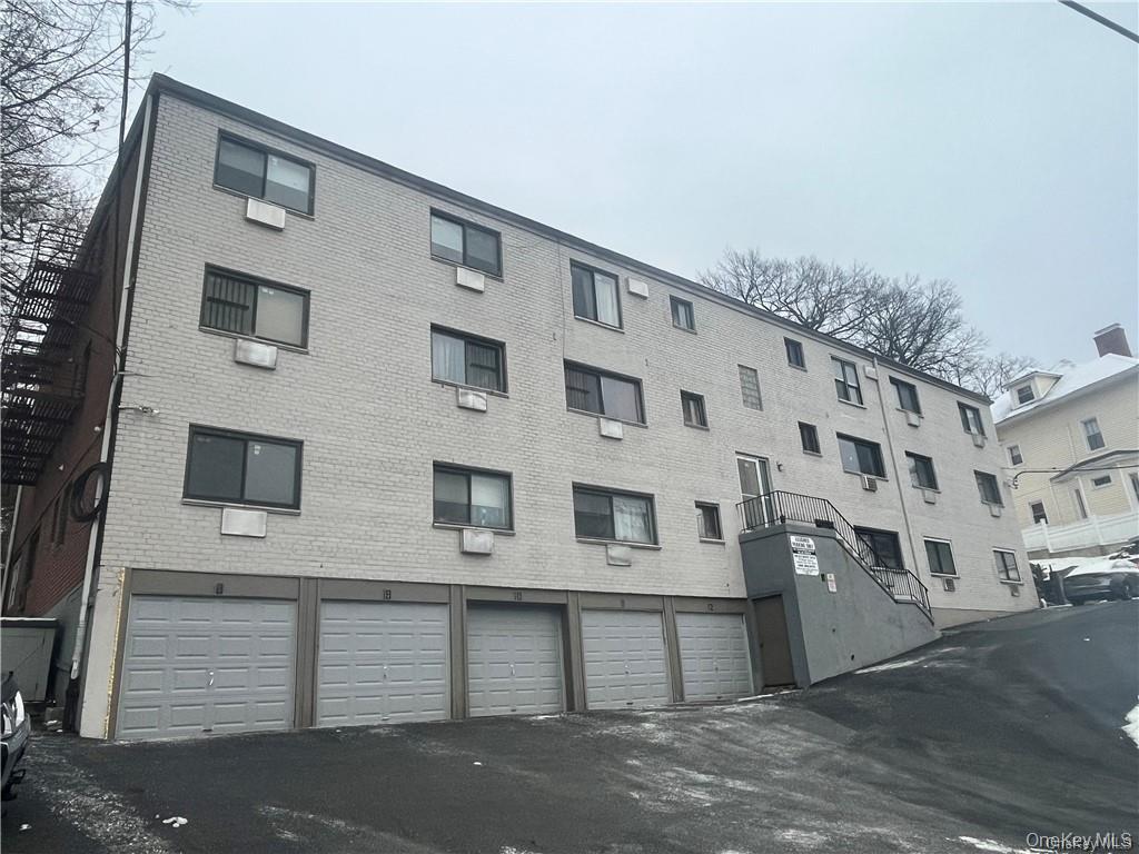 #1 photo, 790 Warburton Avenue, Yonkers , NY 10701