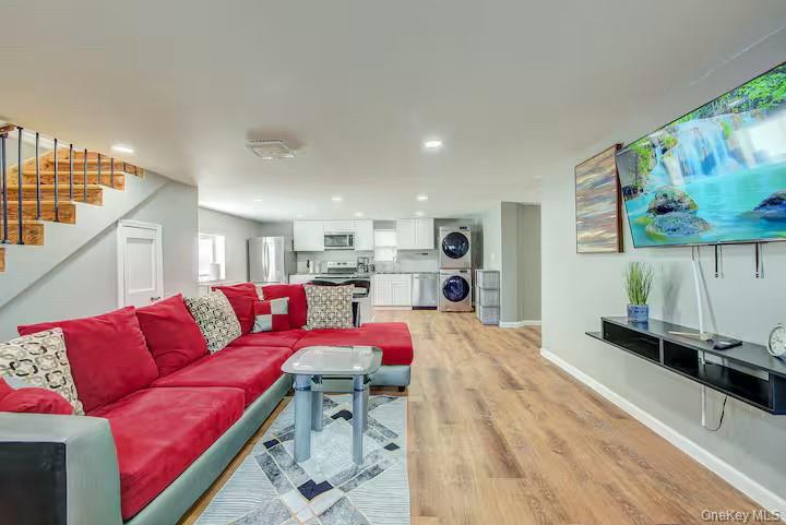 #1 photo, 8 Carl Place, New Windsor , NY 12553