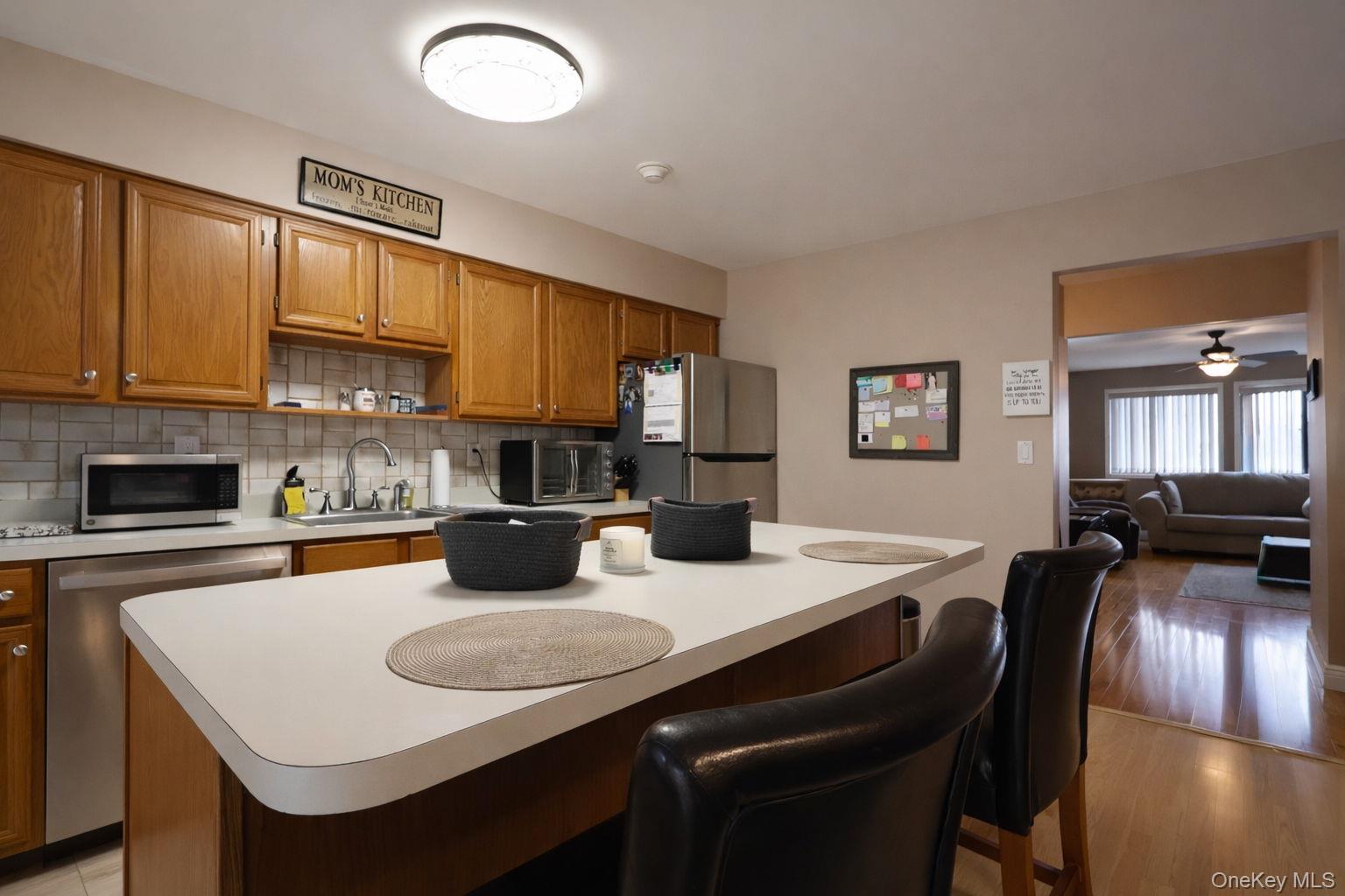 #18 photo, 25 College Avenue, Nanuet , NY 10954