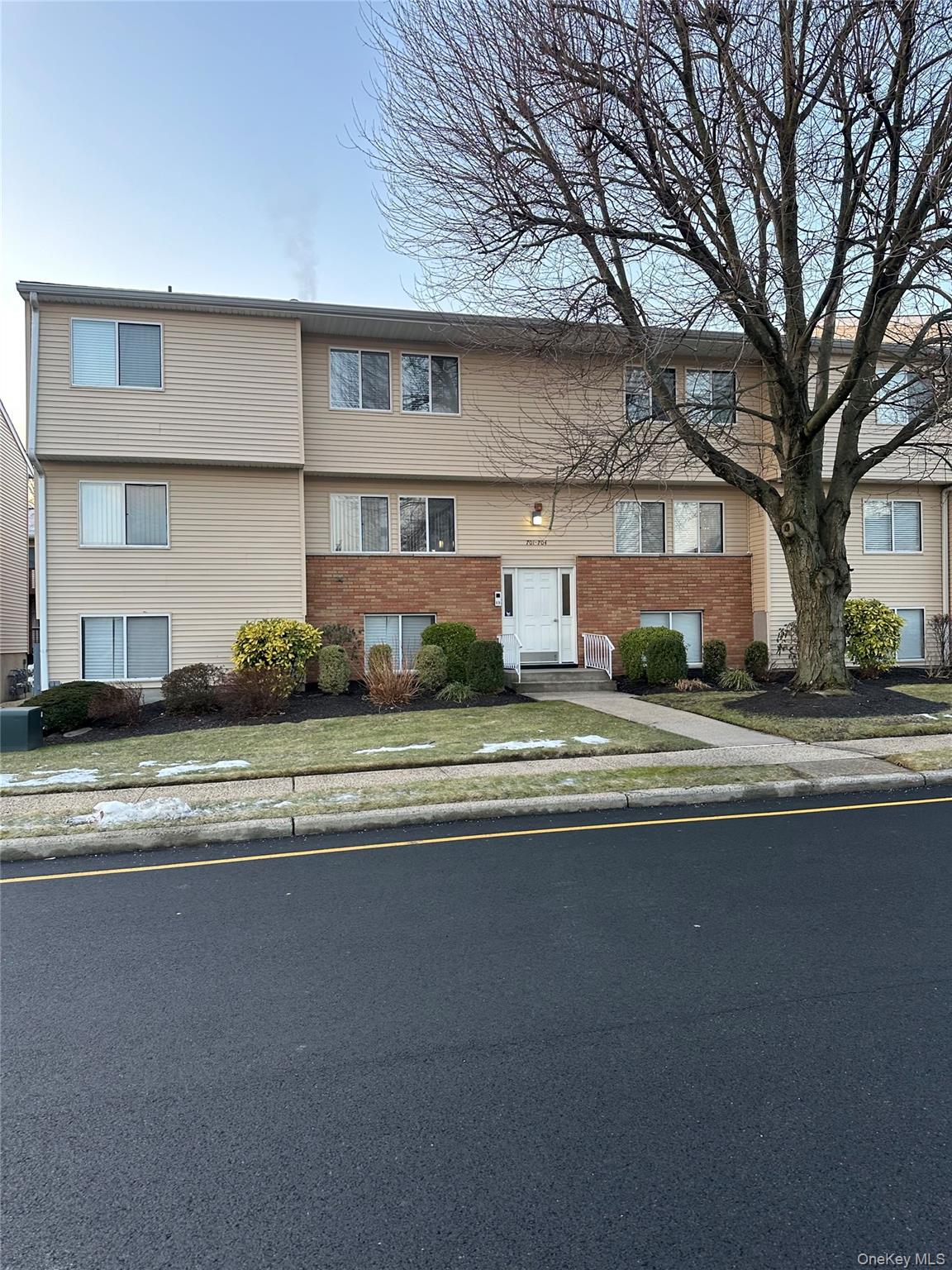 #2 photo, 25 College Avenue, Nanuet , NY 10954