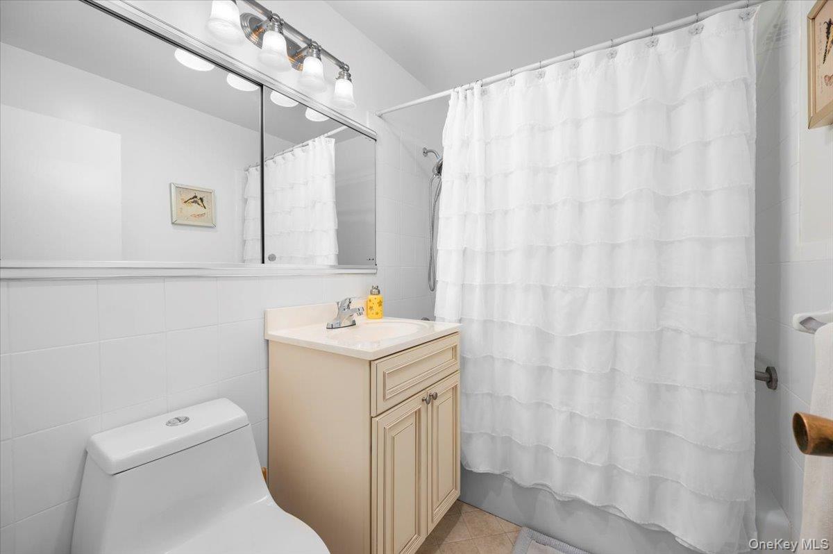 #14 photo, 499 N Broadway, White Plains , NY 10603