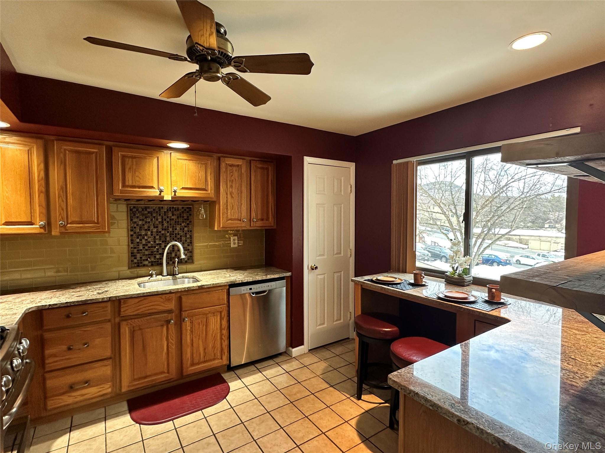 #10 photo, 13 Butternut Court, Highland Mills , NY 10930