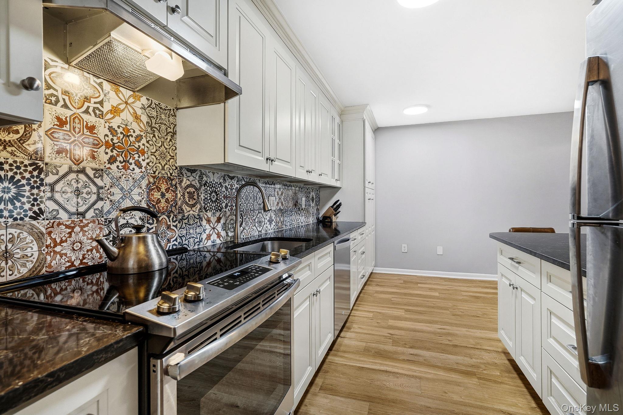 #2 photo, 100 High Point Drive, Hartsdale , NY 10530