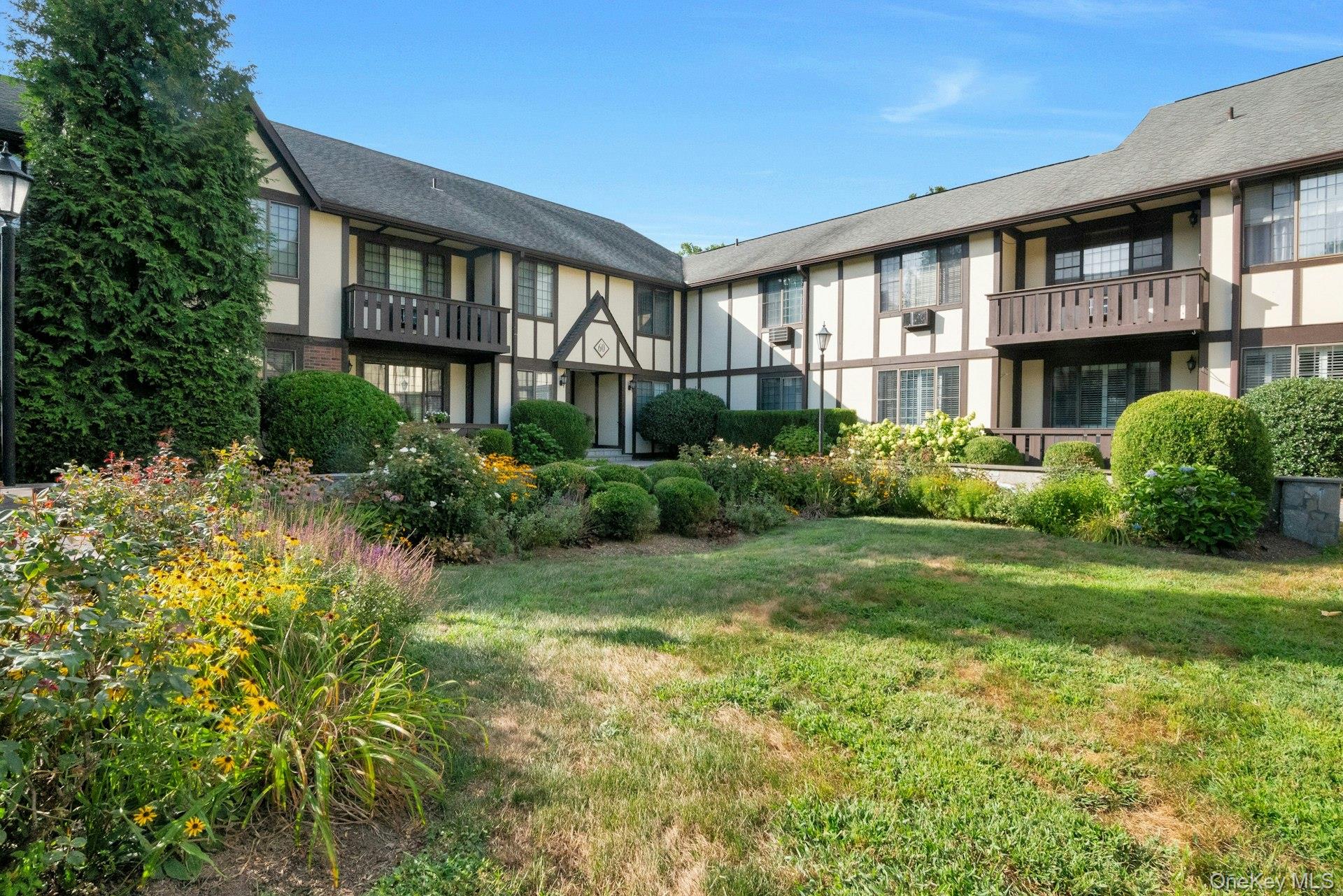 #1 photo, 60 Foxwood Drive, Pleasantville , NY 10570