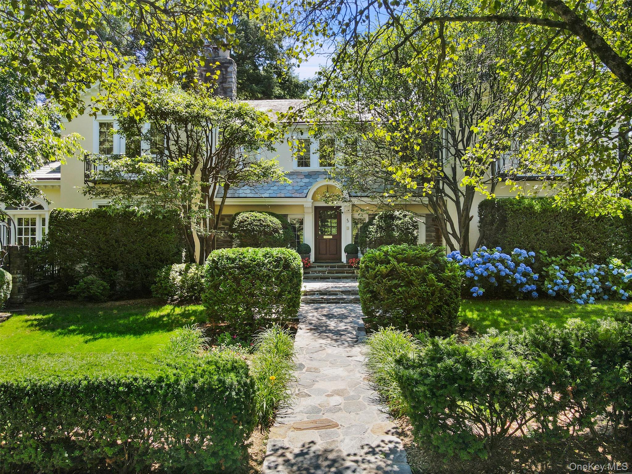 #1 photo, 49 Moore Road, Bronxville , NY 10708