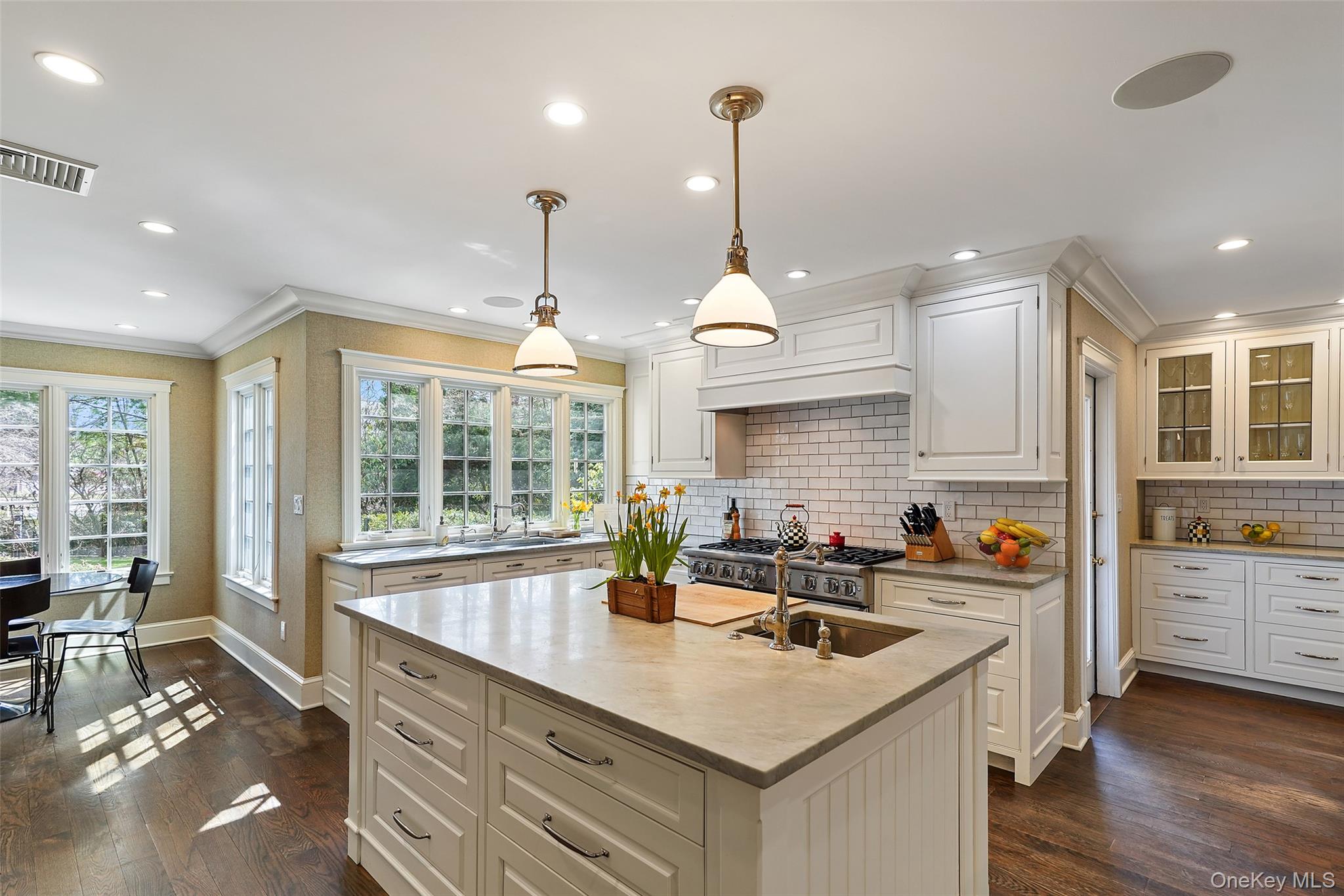 #6 photo, 49 Moore Road, Bronxville , NY 10708