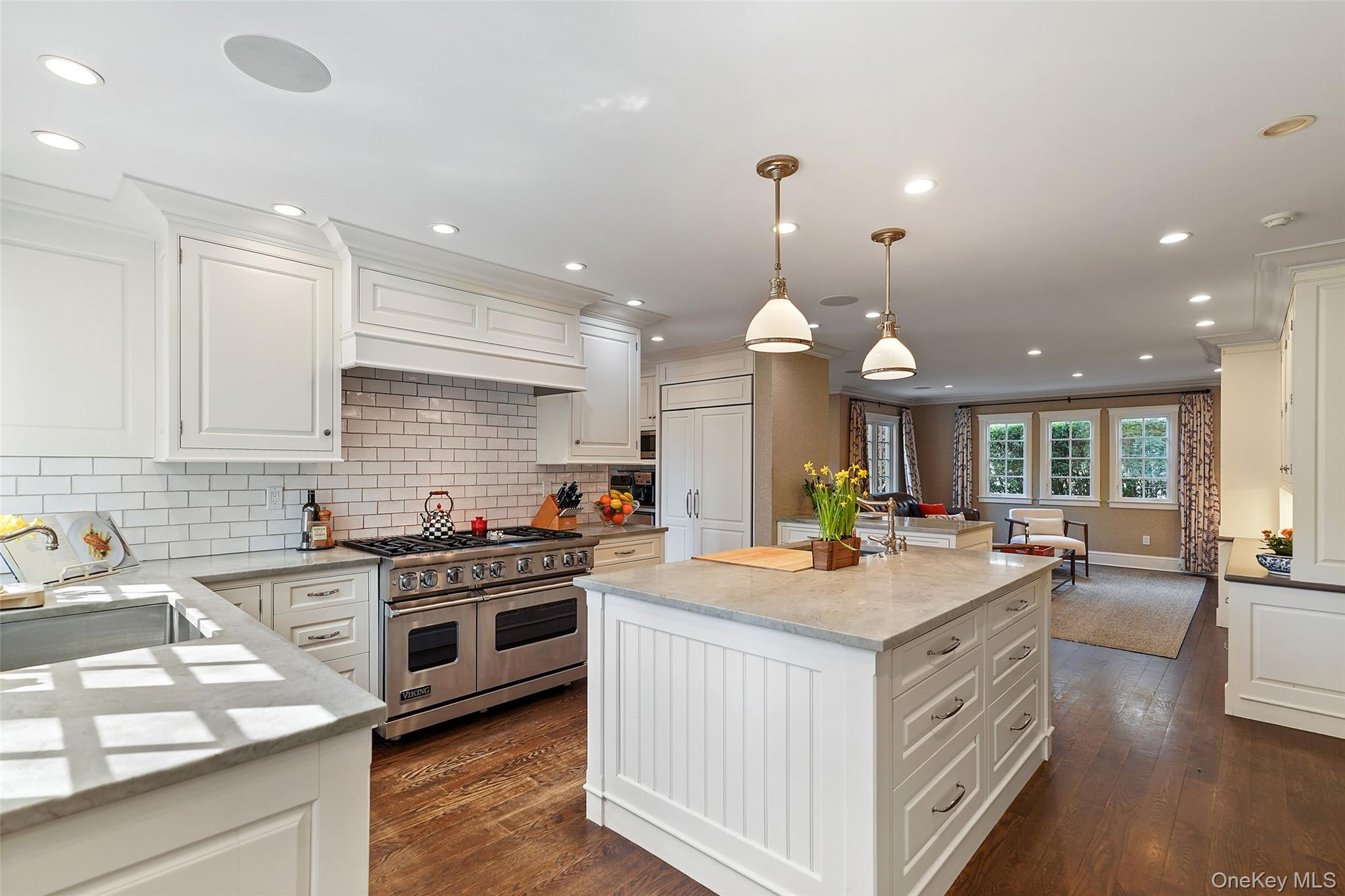 #8 photo, 49 Moore Road, Bronxville , NY 10708