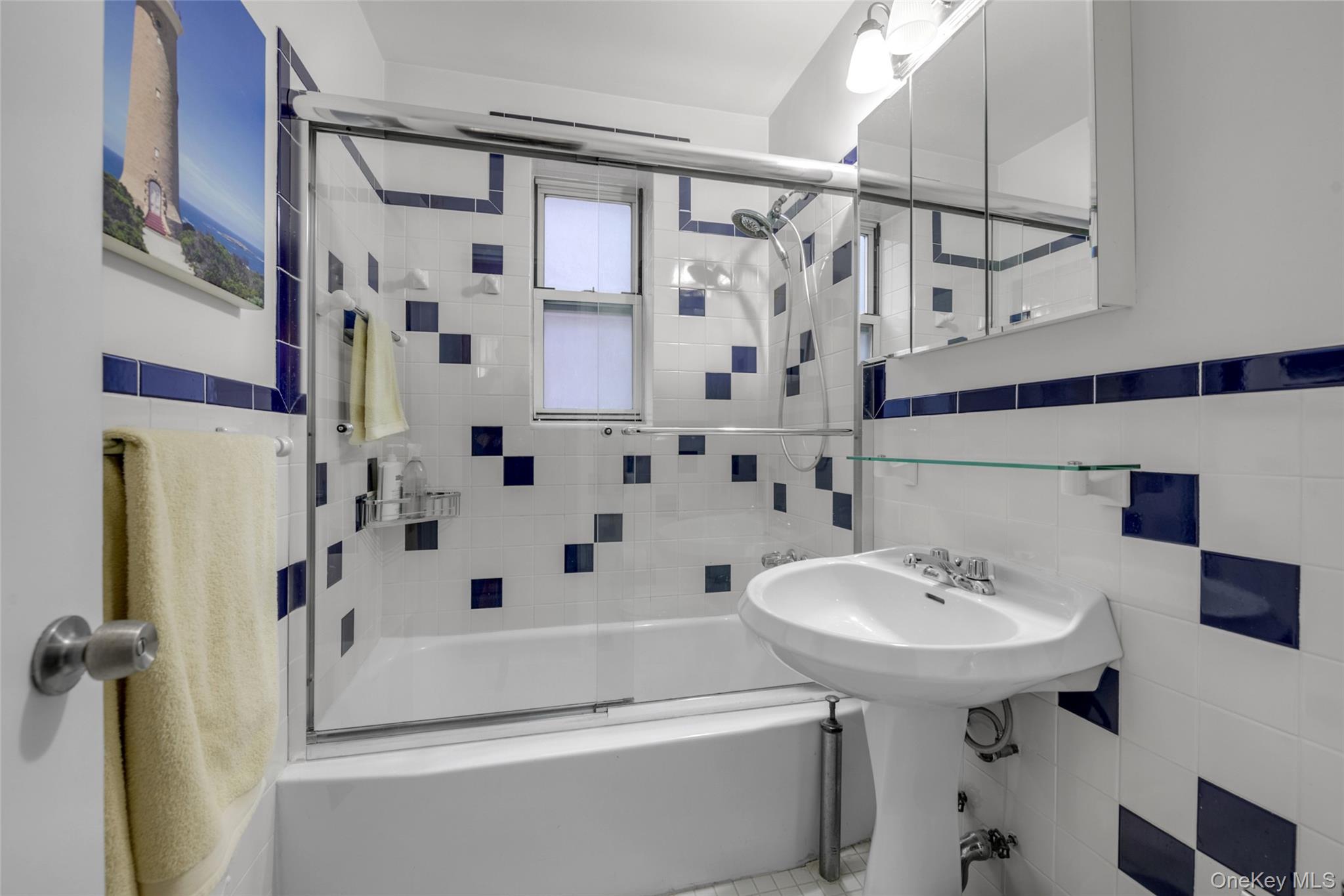 #8 photo, 105-25 67th Avenue, 皇后區 森林小丘 Forest Hills , NY 11375