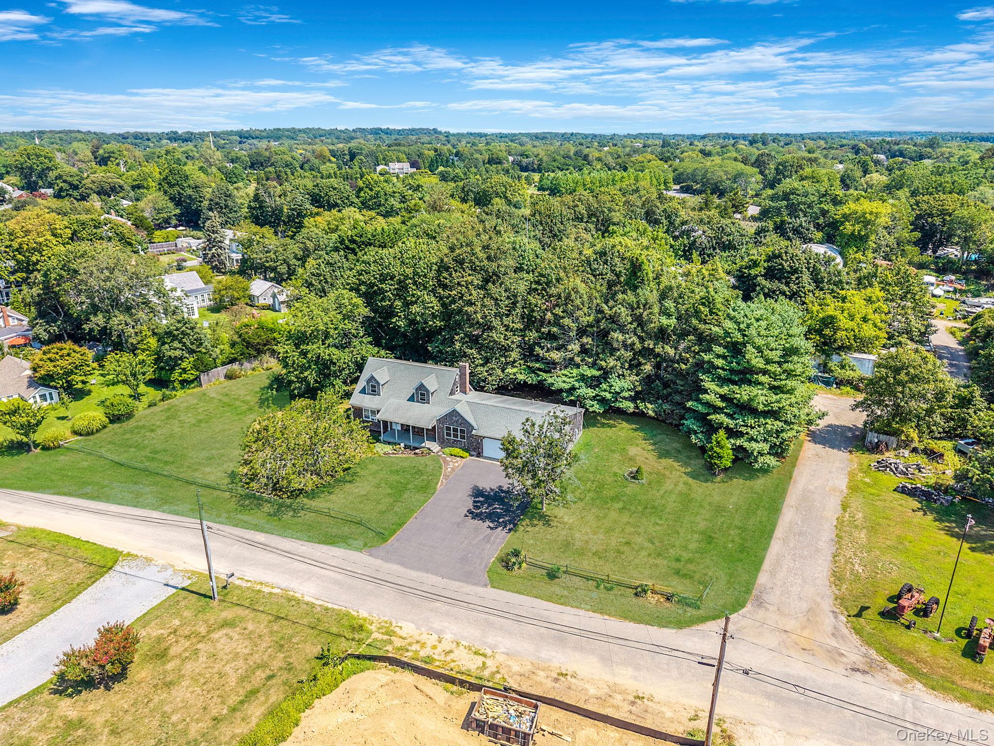 #1 photo, 295 Willow Terrace Lane, سوفولك Orient , NY 11957