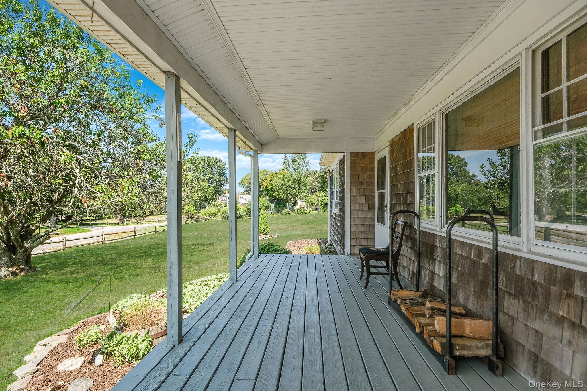 #11 photo, 295 Willow Terrace Lane, سوفولك Orient , NY 11957