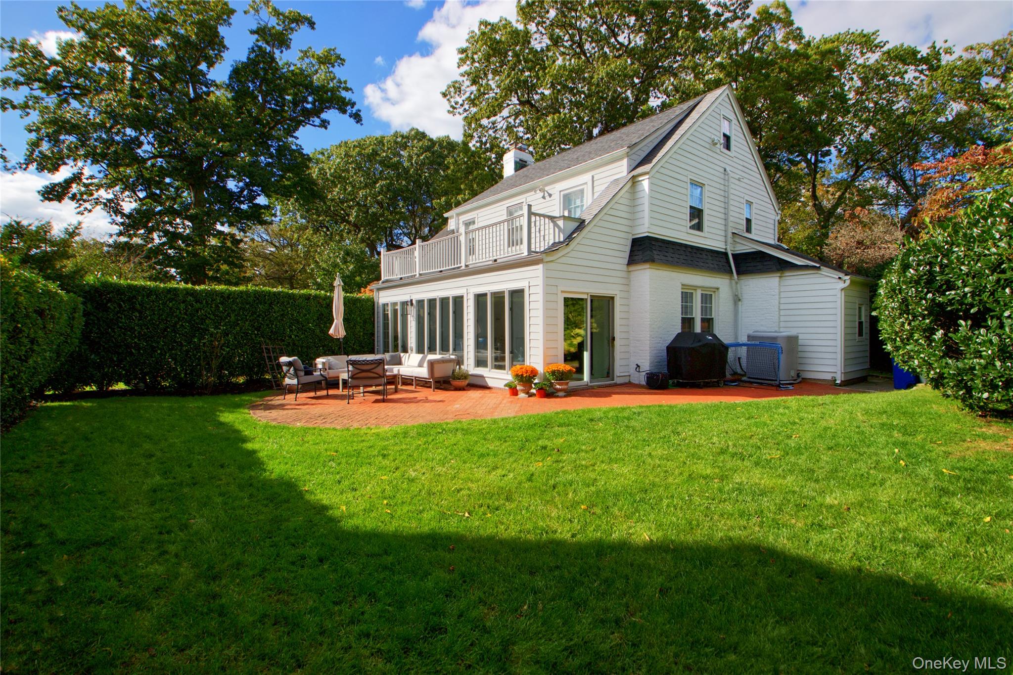 #7 photo, 60 Thayer Road, מחוז נסאו Manhasset , NY 11030