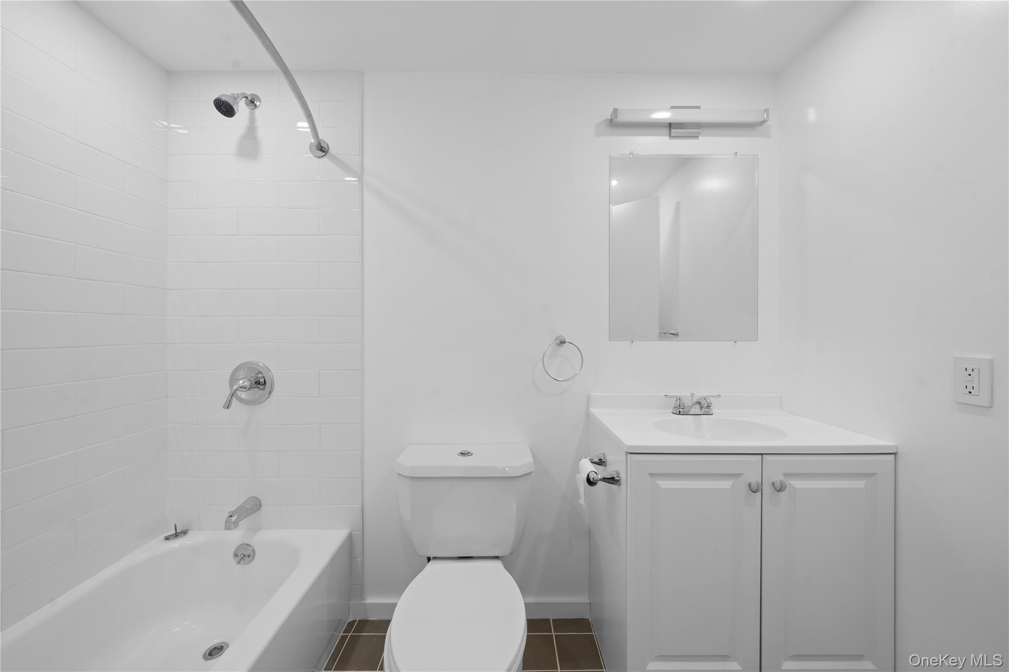 #9 photo, 296 W 137th Street, New York (Manhattan) , NY 10030