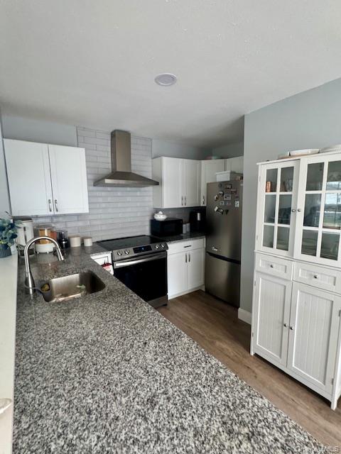 #3 photo, 332 Commack Road, Shirley , NY 11967