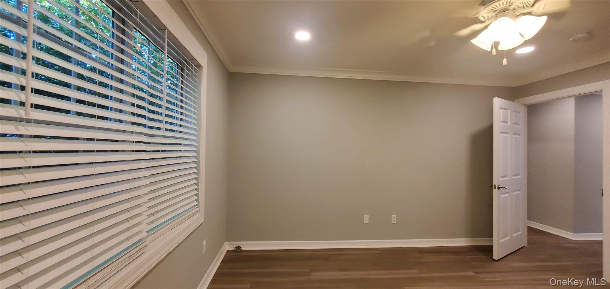 #14 photo, 81 Secatogue Avenue, Farmingdale , NY 11735