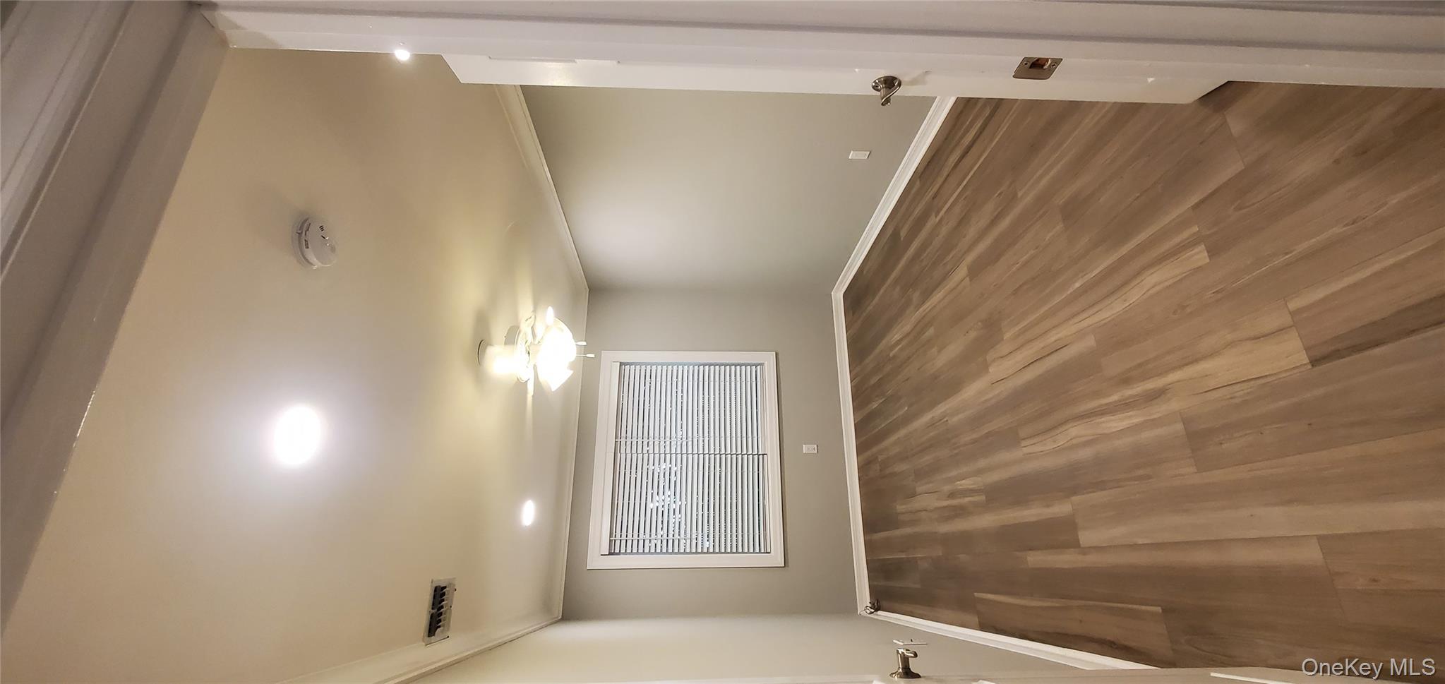 #15 photo, 81 Secatogue Avenue, Farmingdale , NY 11735