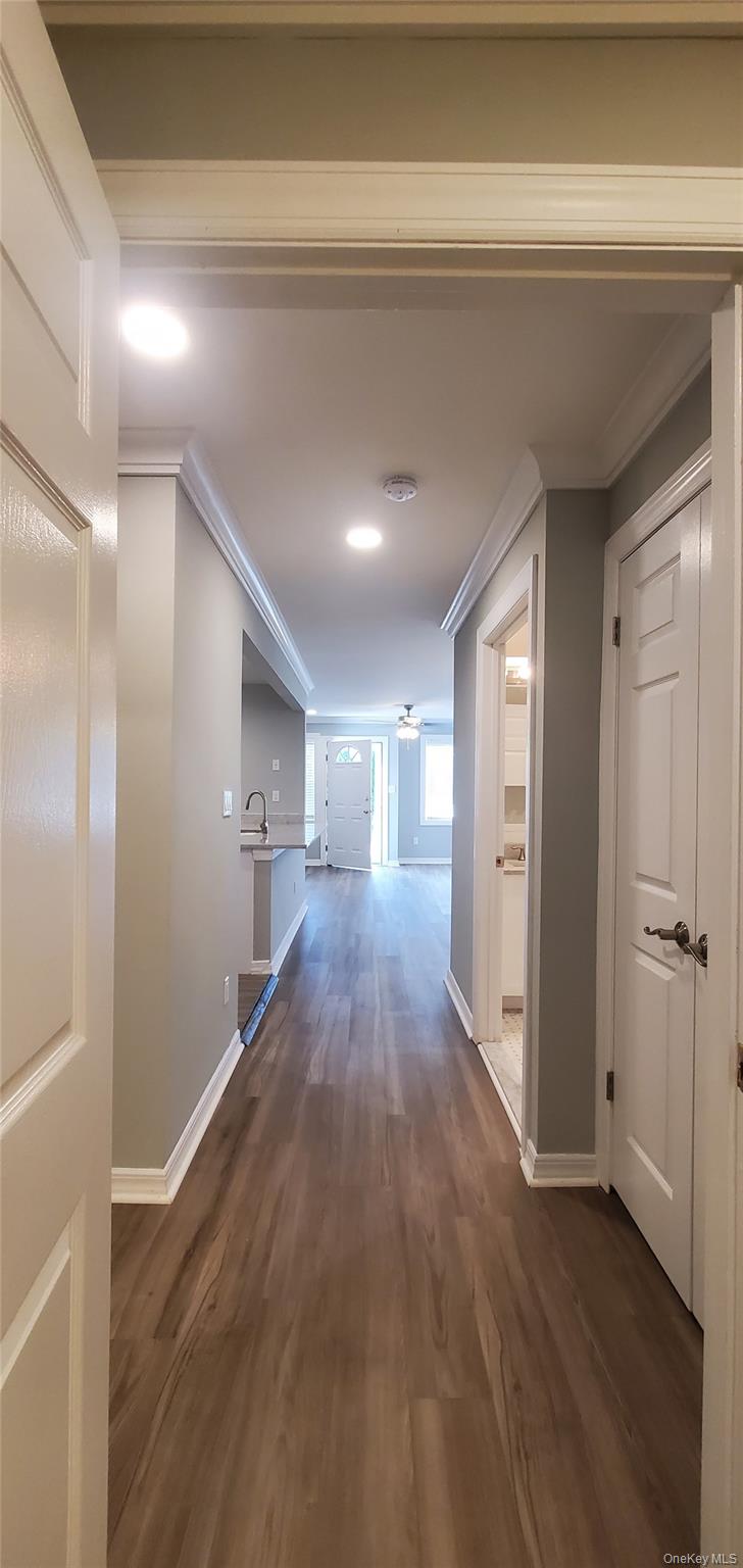 #18 photo, 81 Secatogue Avenue, Farmingdale , NY 11735