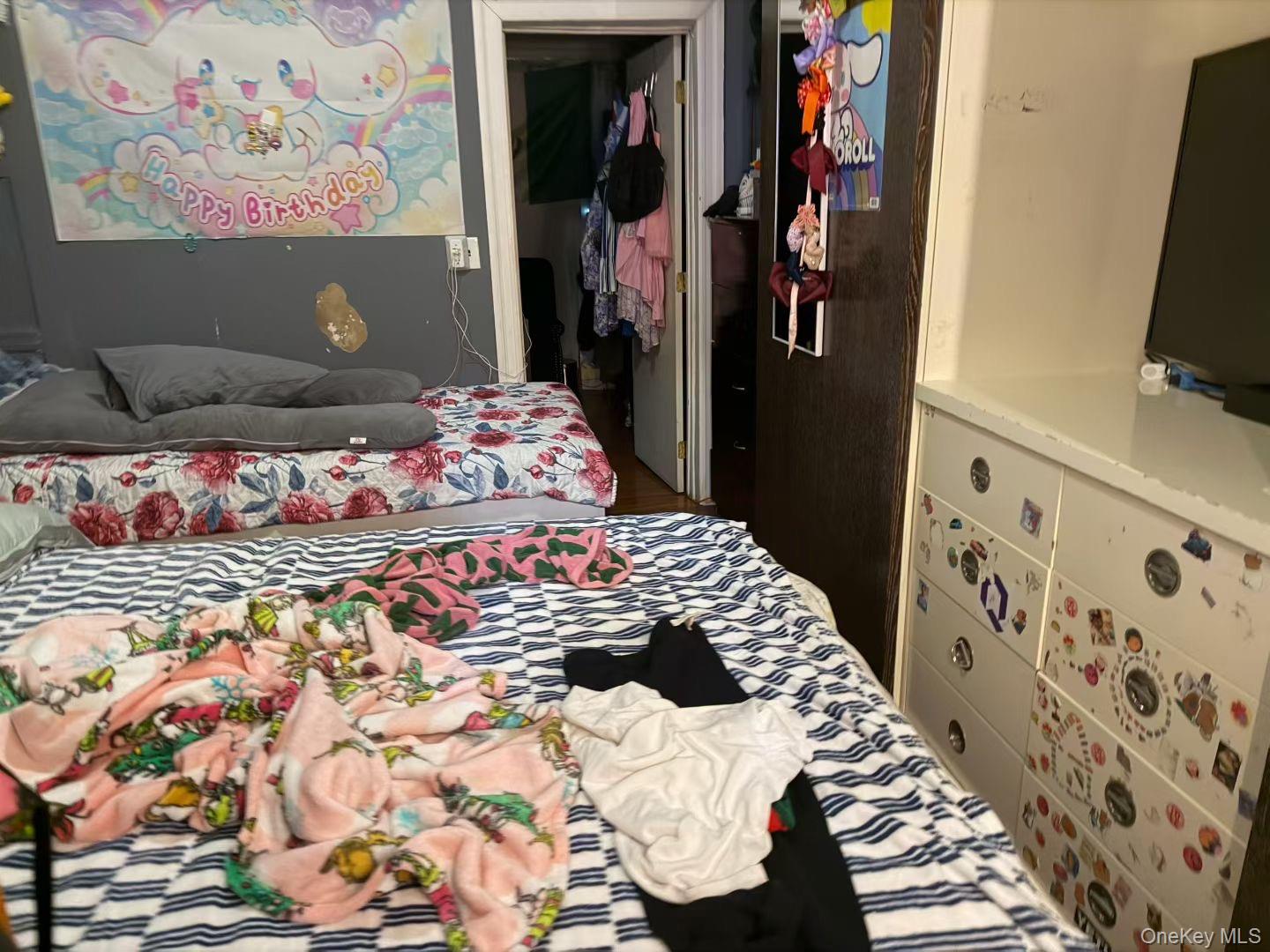 #10 photo, 104-39 42nd Avenue, Corona , NY 11368