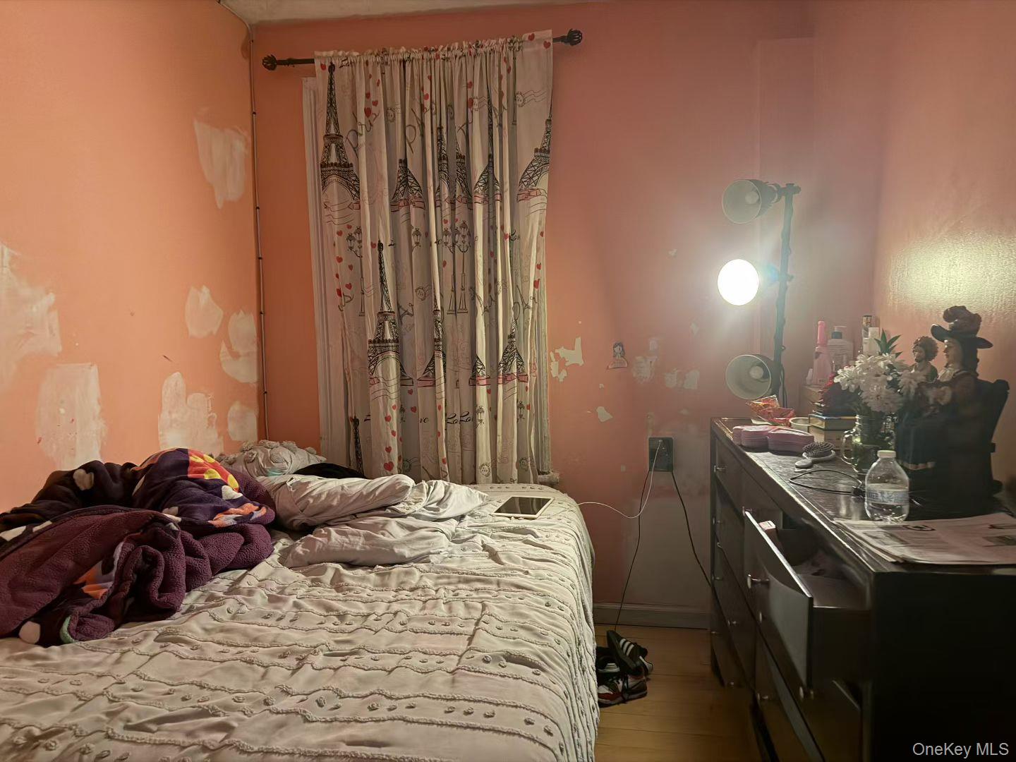 #8 photo, 104-39 42nd Avenue, Corona , NY 11368