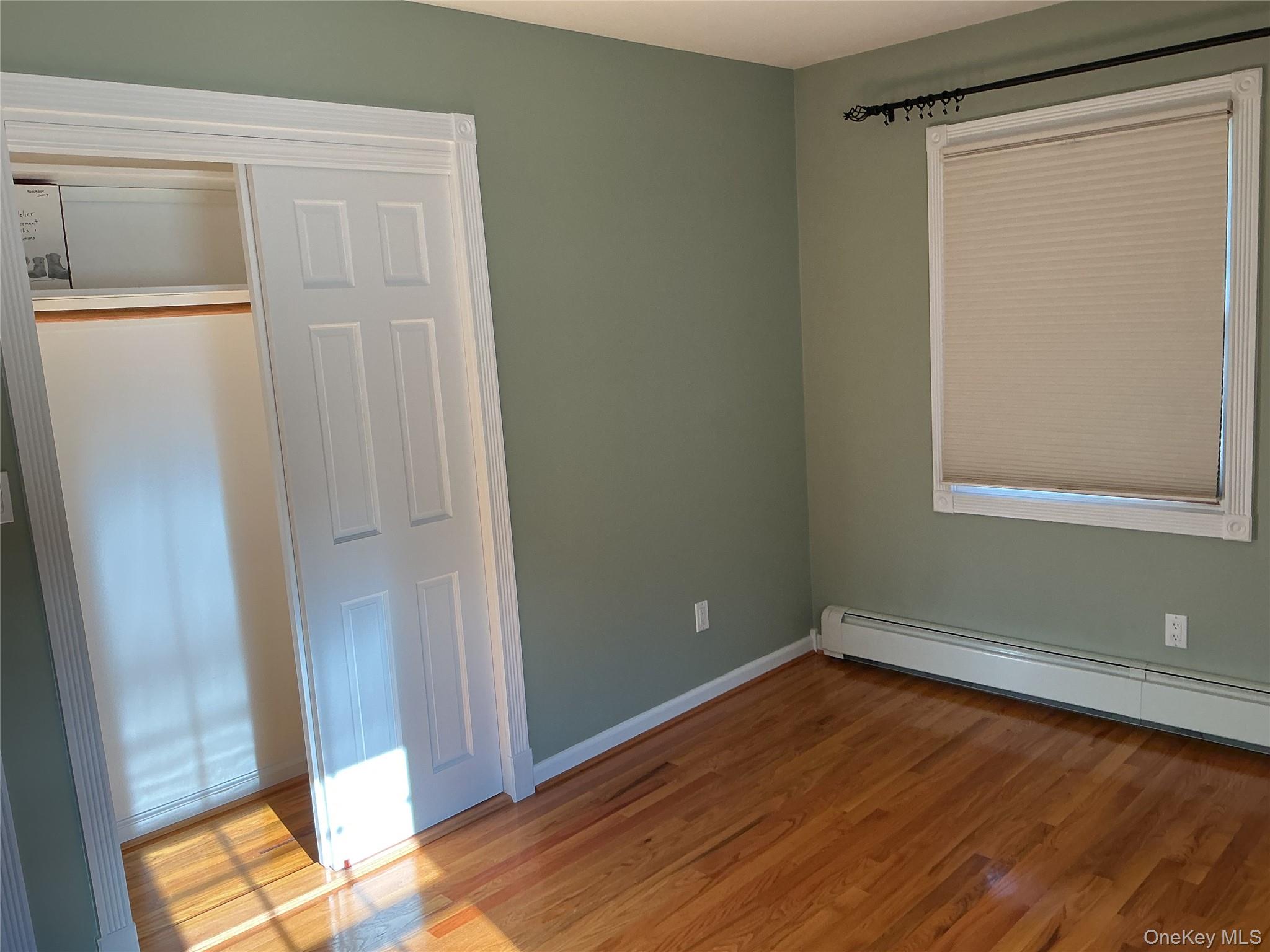 #9 photo, 34 Scholl Drive, מחוז נסאו Farmingdale , NY 11735