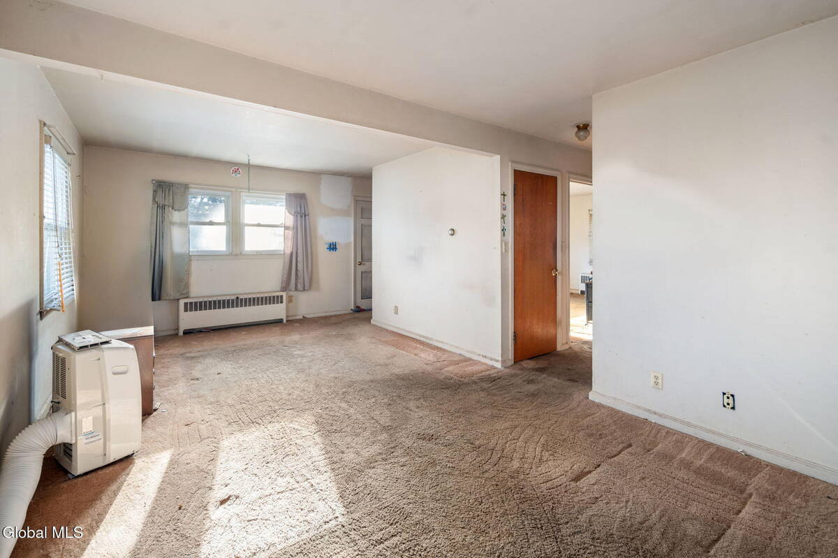 #6 photo, 829 Troy-Schenectady Road, Colonie , NY 12110