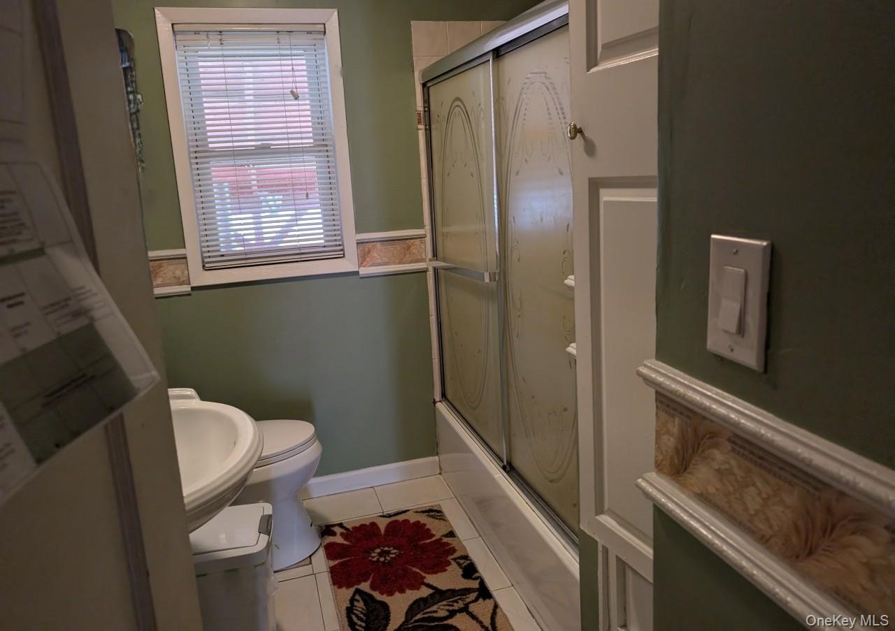 #9 photo, 132 8th Street, 东长岛 Brentwood , NY 11717